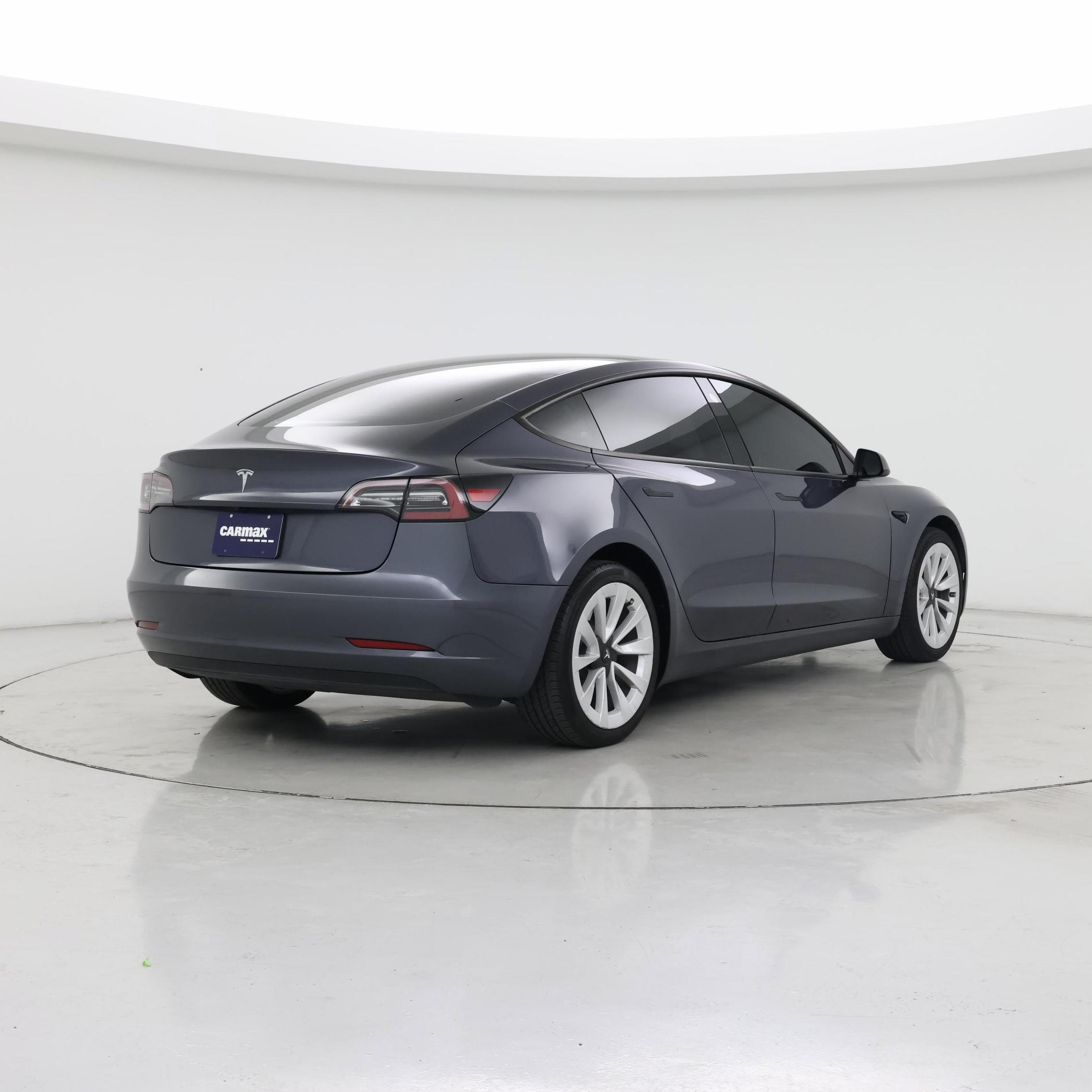 Thumbnail: 2023 Tesla Model 3 - 8