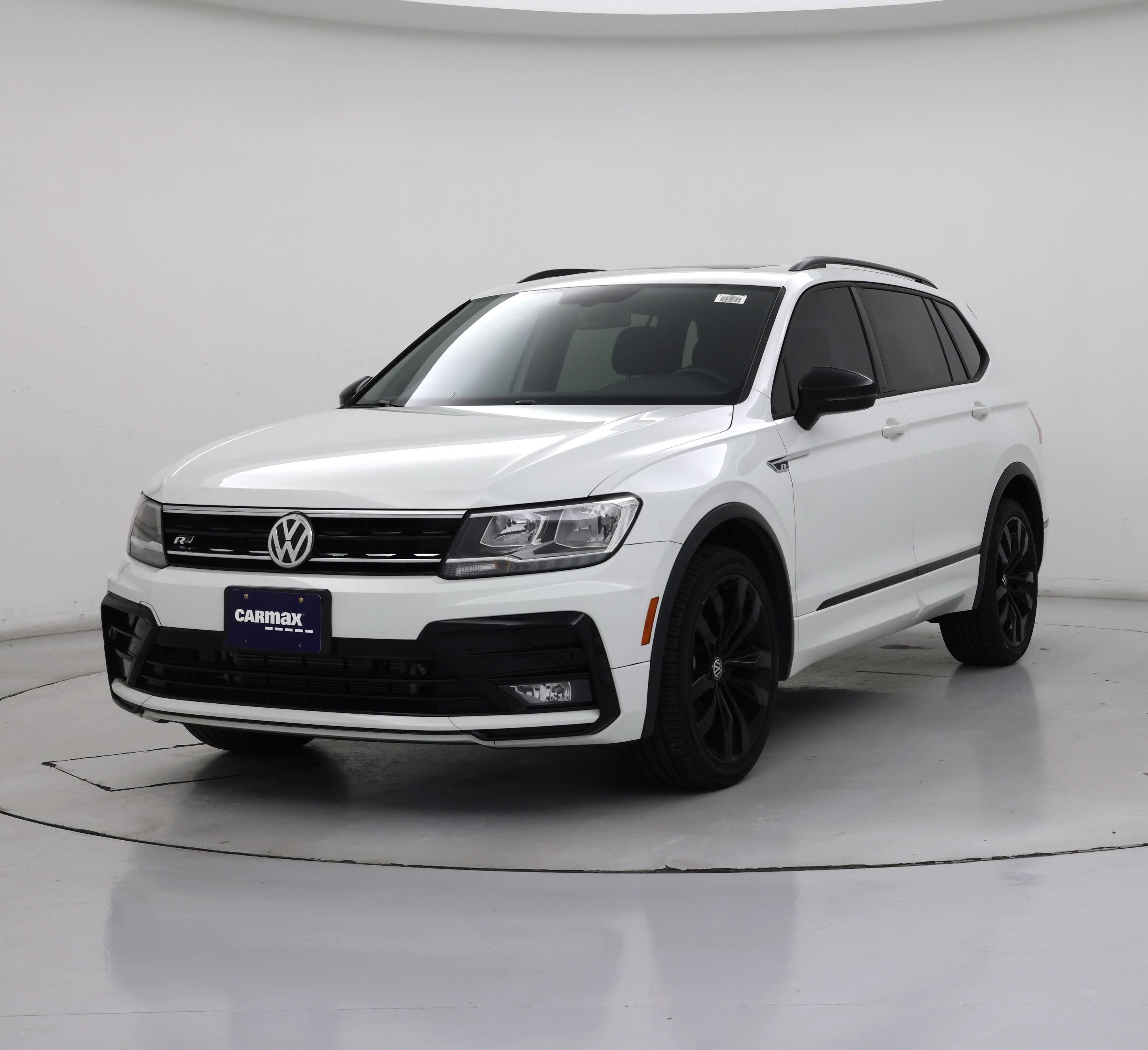Thumbnail: 2021 Volkswagen Tiguan - 4