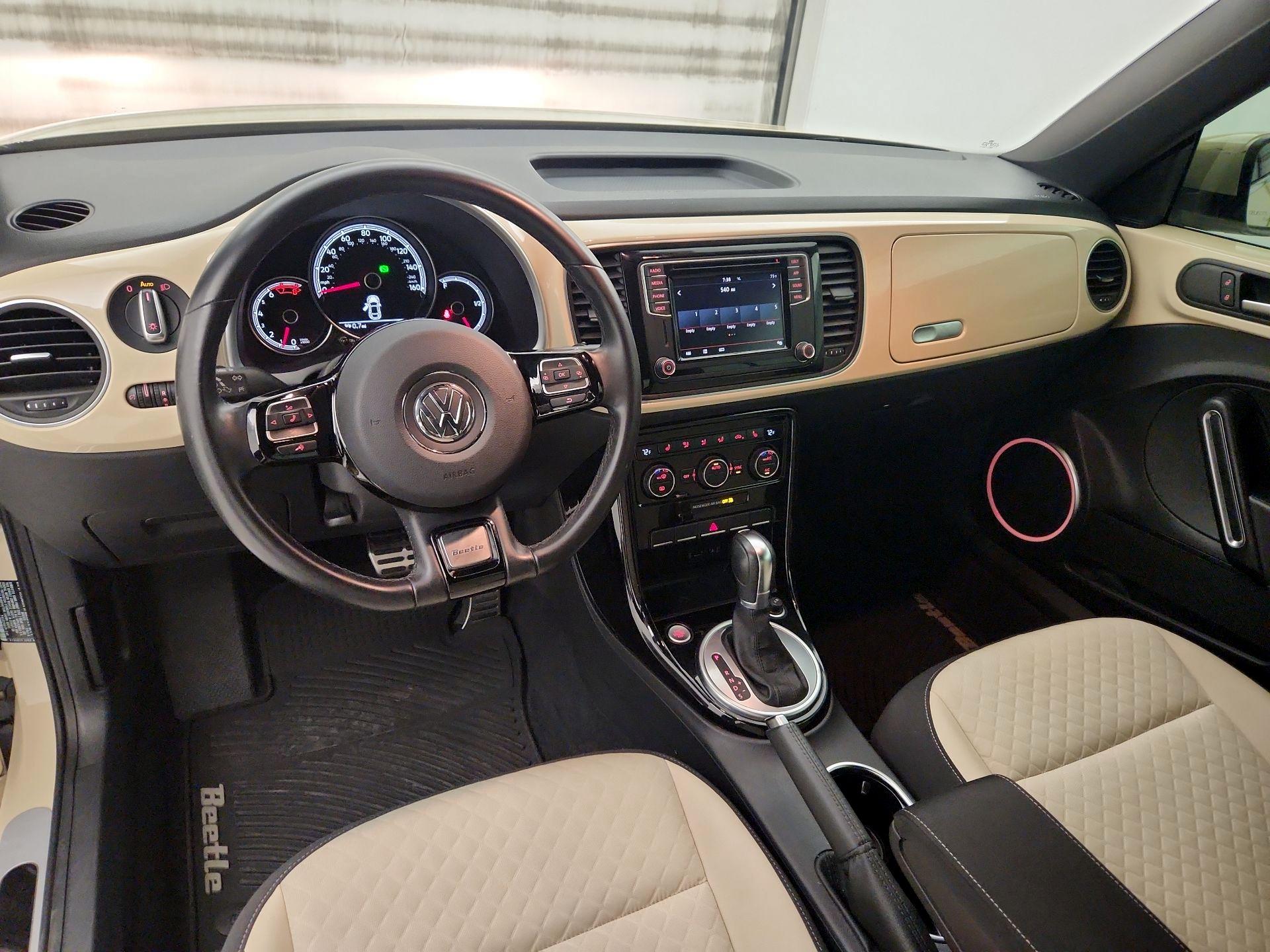 Thumbnail: 2019 Volkswagen Beetle - 9