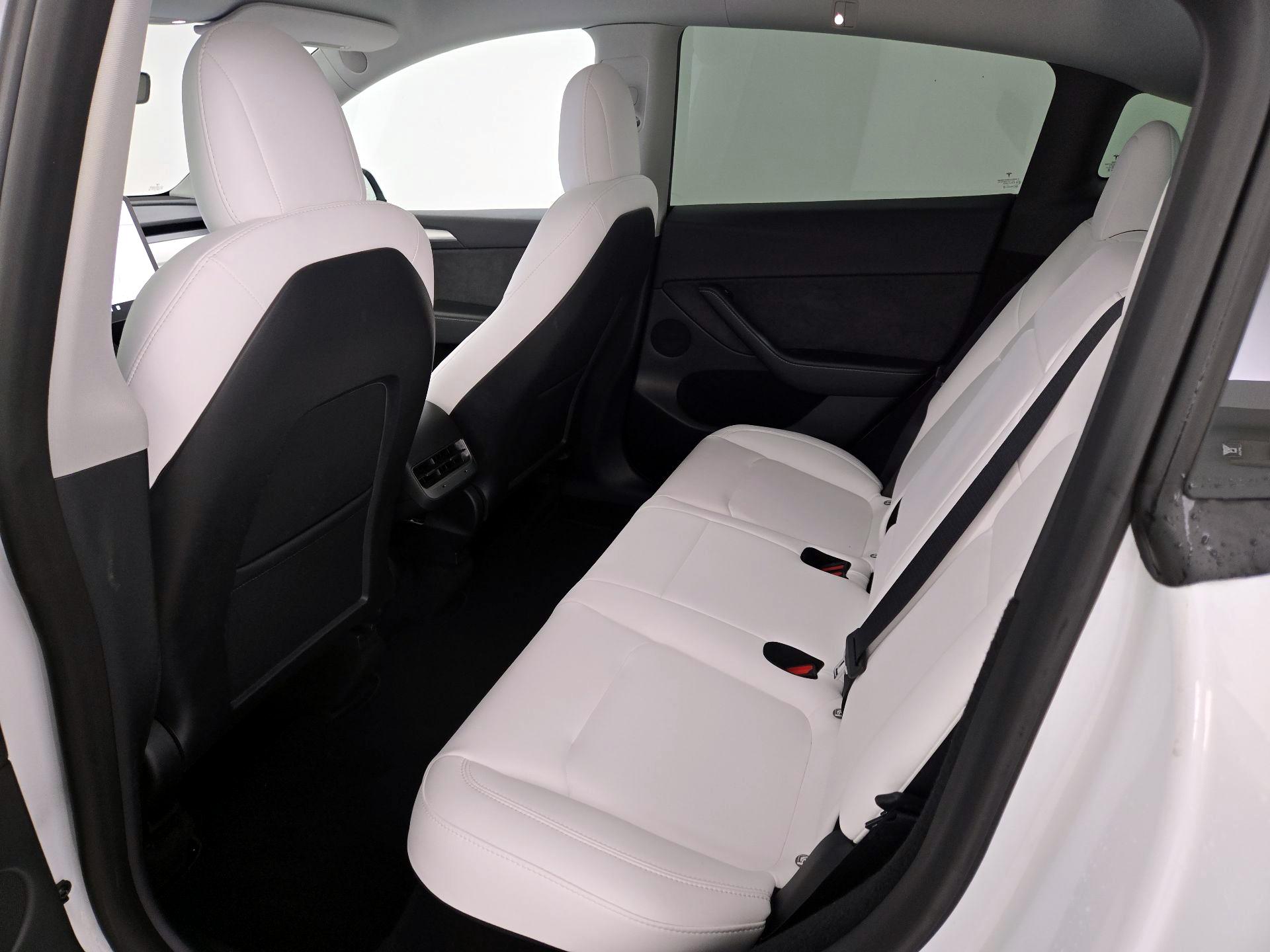 Thumbnail: 2023 Tesla Model Y - 19