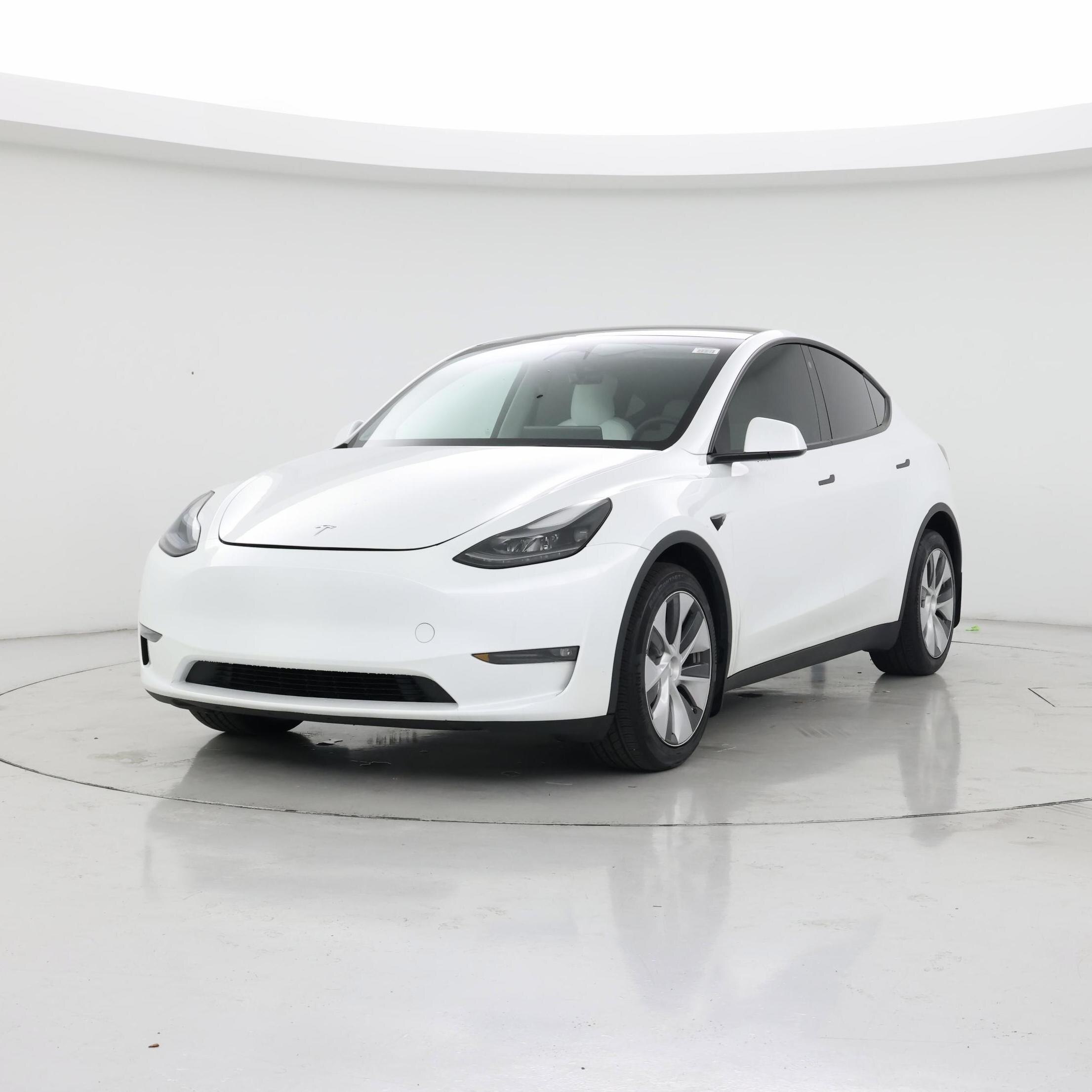 Thumbnail: 2023 Tesla Model Y - 4