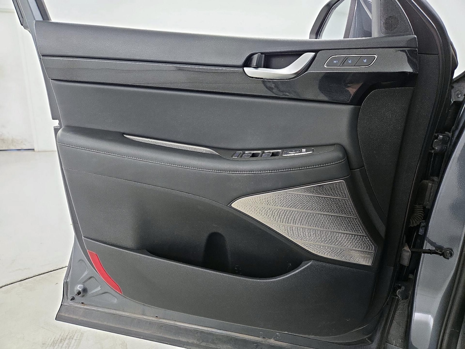 2022 Hyundai Palisade Limited - Photo 13