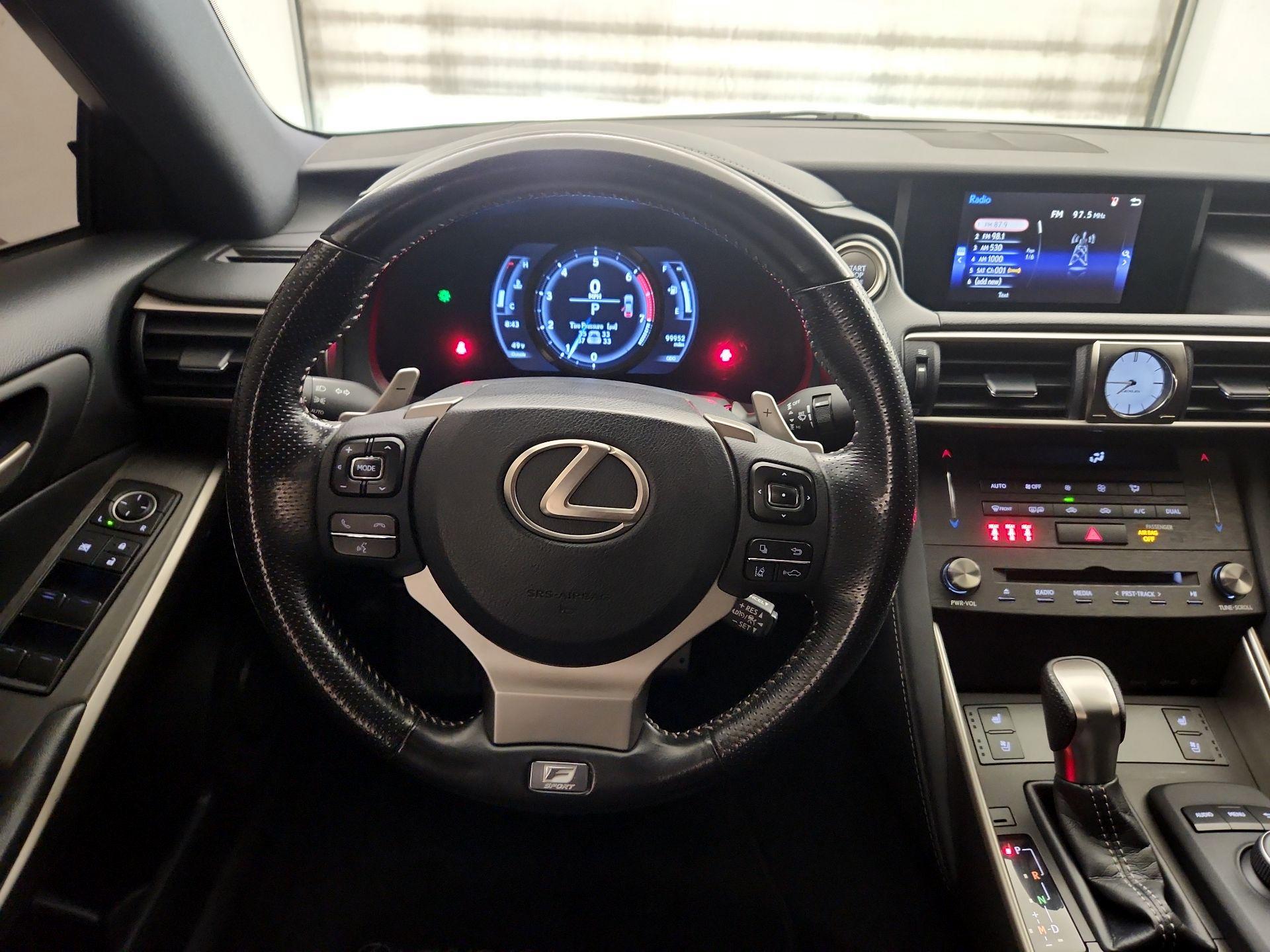 Thumbnail: 2020 Lexus IS - 10