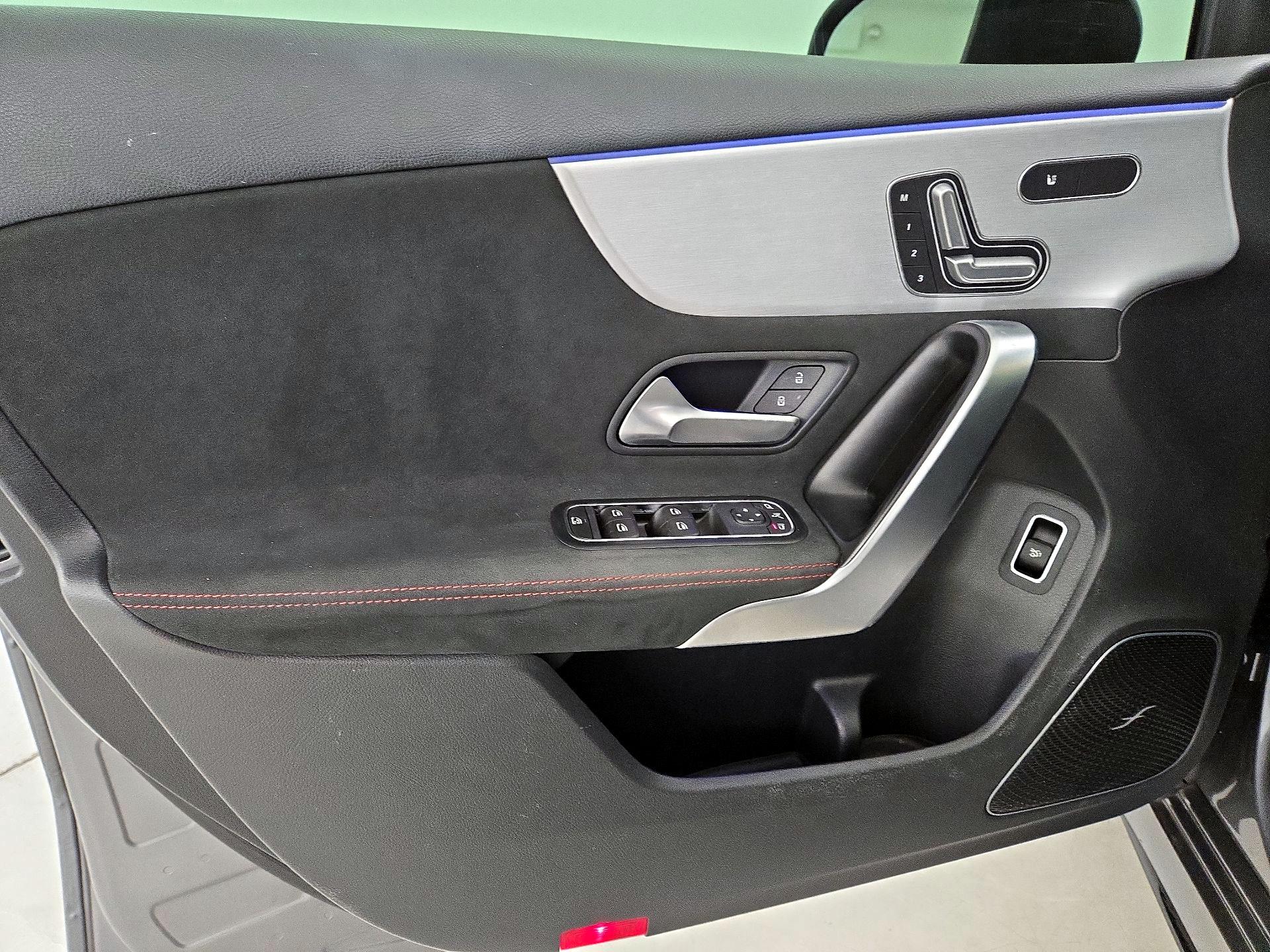 Thumbnail: 2021 Mercedes-Benz A-Class - 12