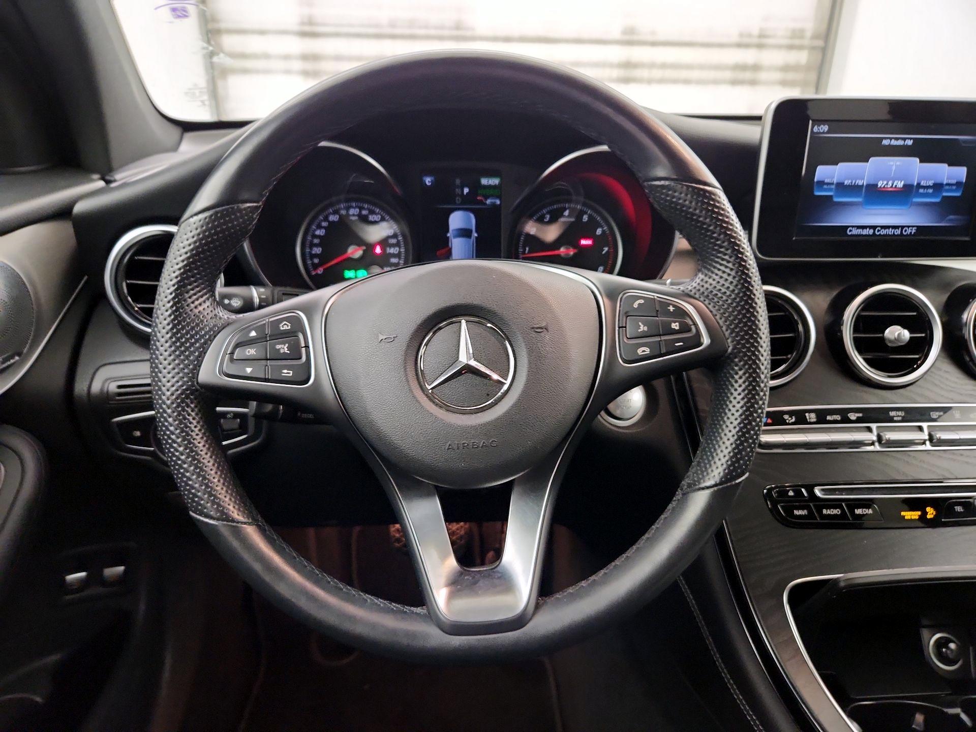 Thumbnail: 2019 Mercedes-Benz GLC - 10