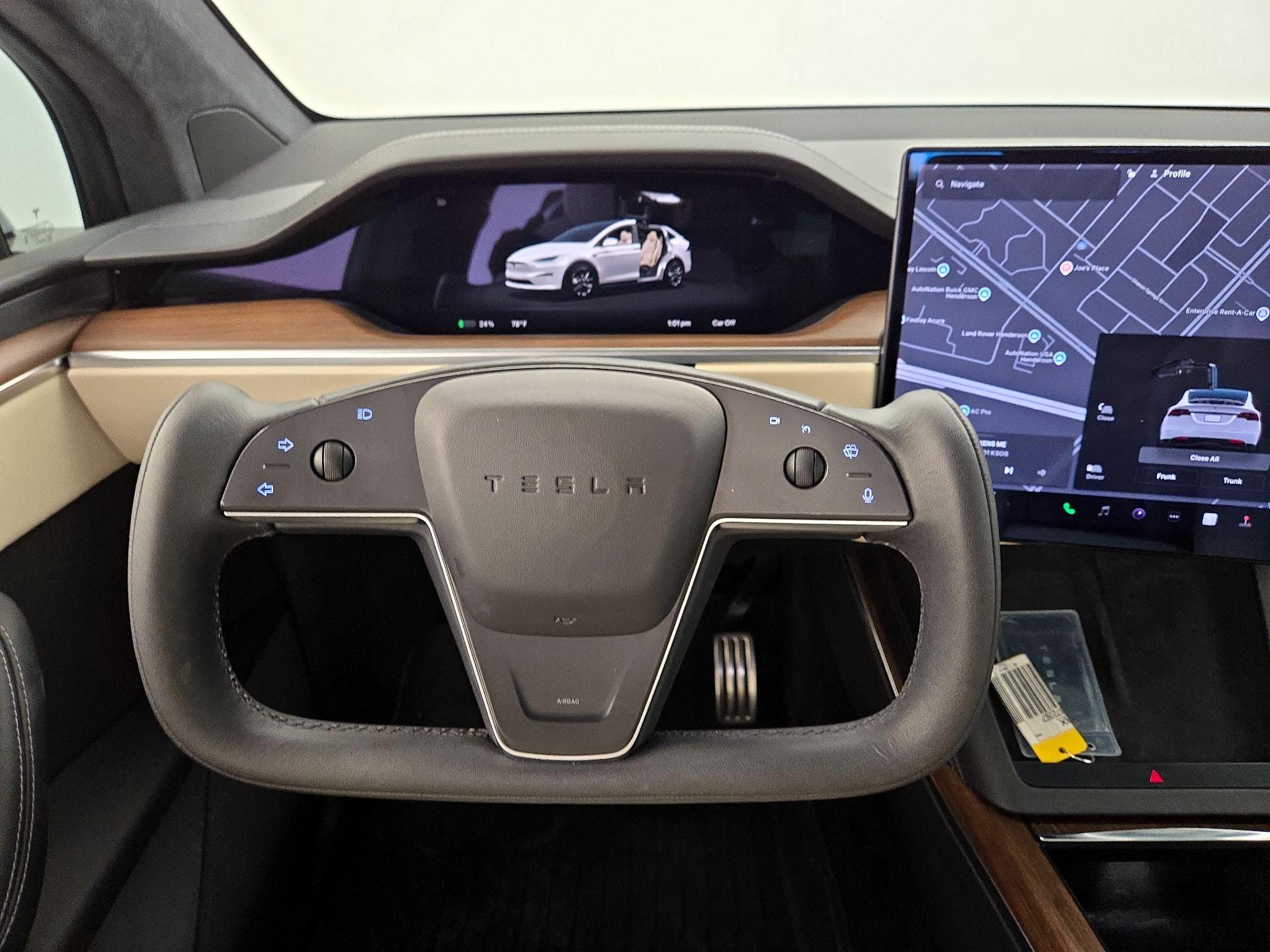 Thumbnail: 2023 Tesla Model X - 10