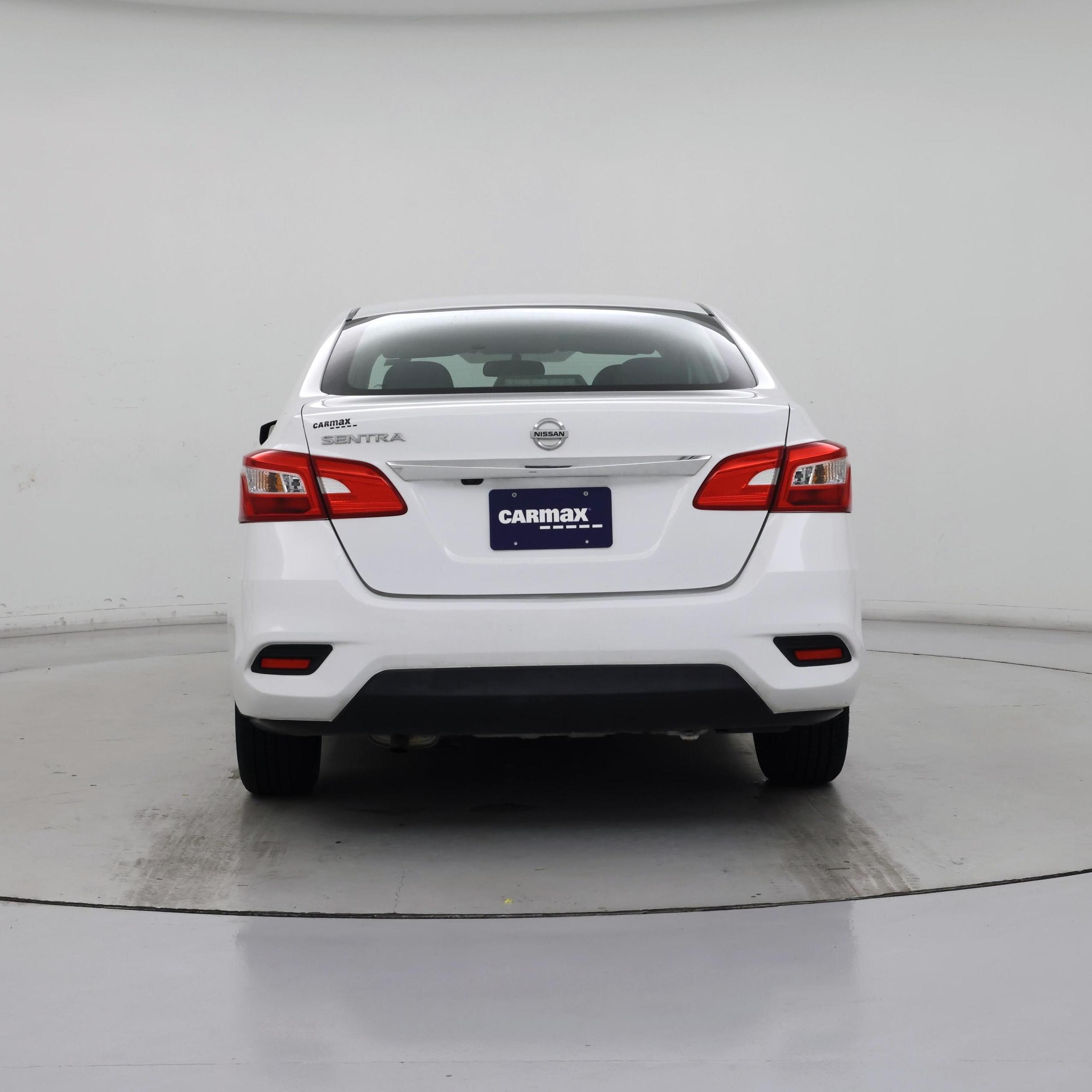 Thumbnail: 2019 Nissan Sentra - 6