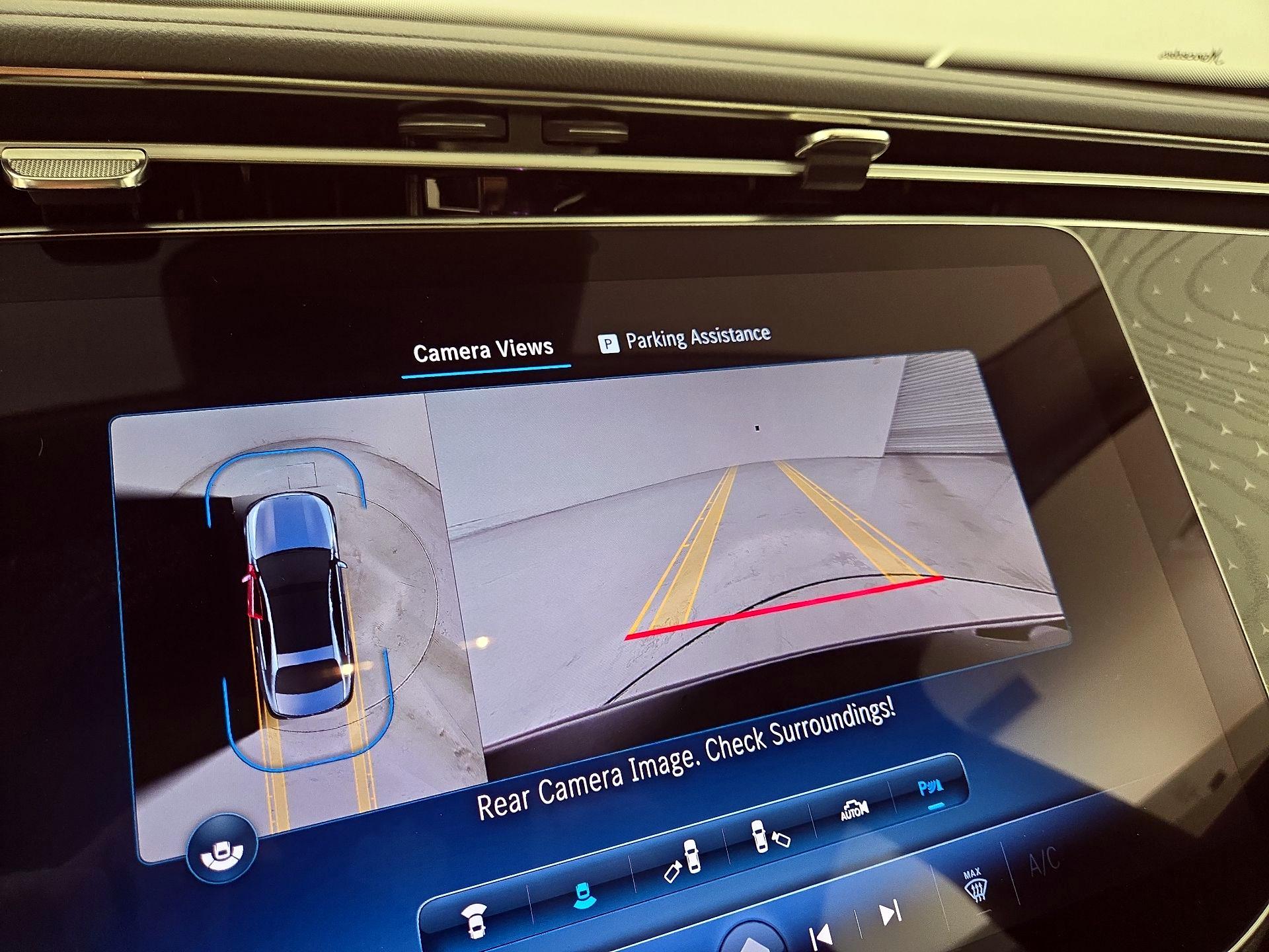 Thumbnail: 2024 Mercedes-Benz E-Class - 15