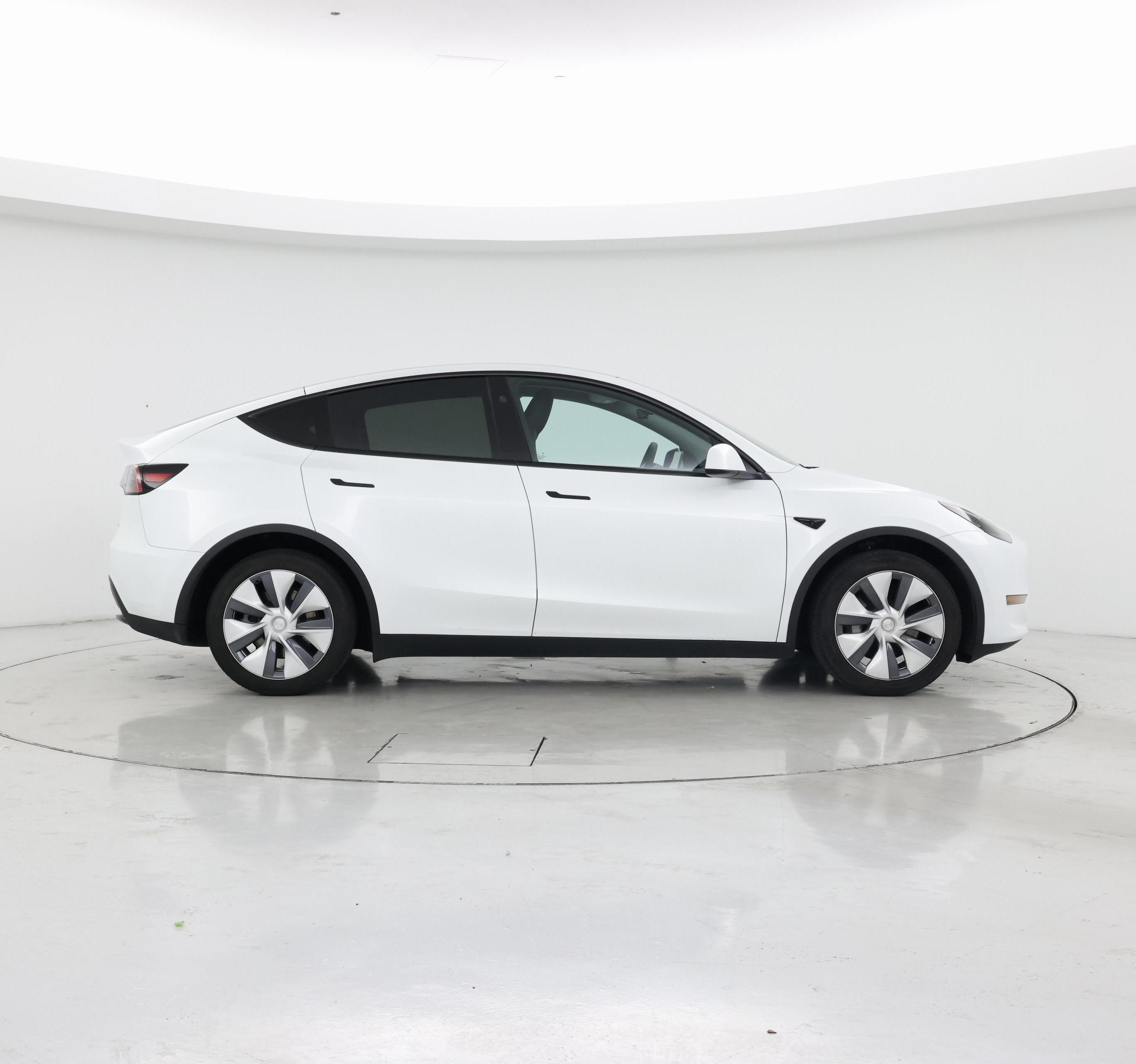 Thumbnail: 2023 Tesla Model Y - 7