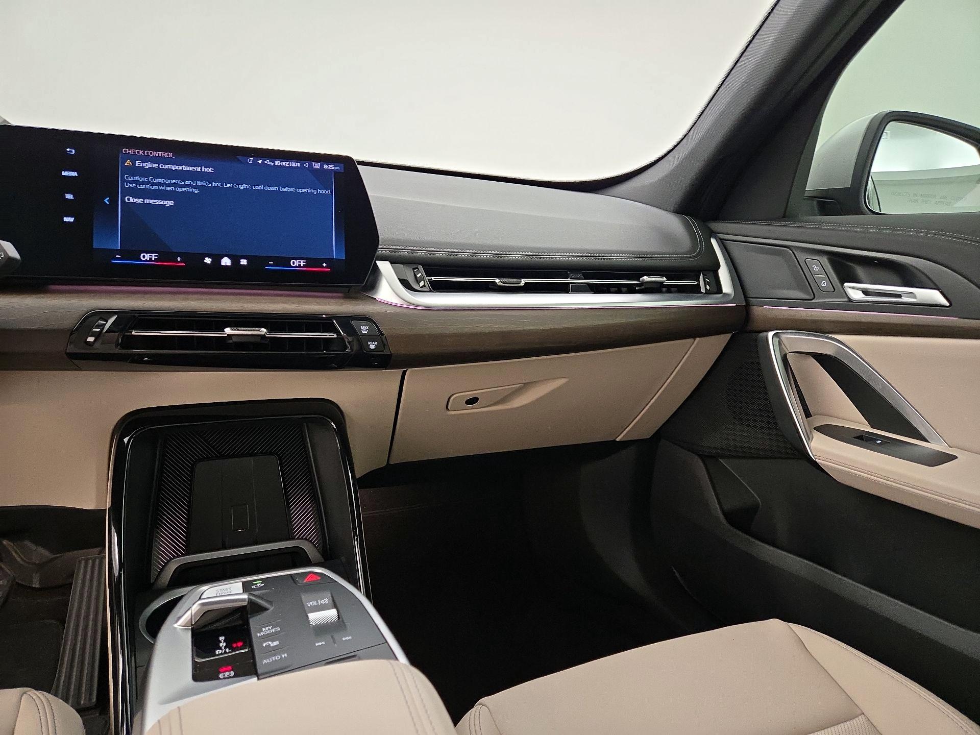 Thumbnail: 2024 BMW X1 - 9