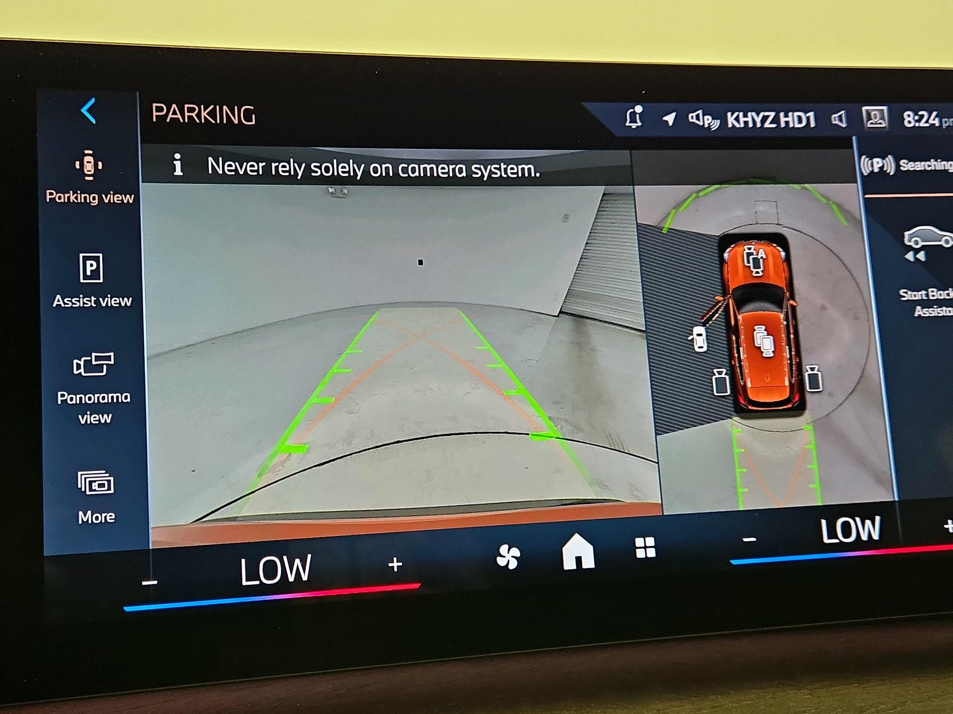 Thumbnail: 2024 BMW X1 - 14