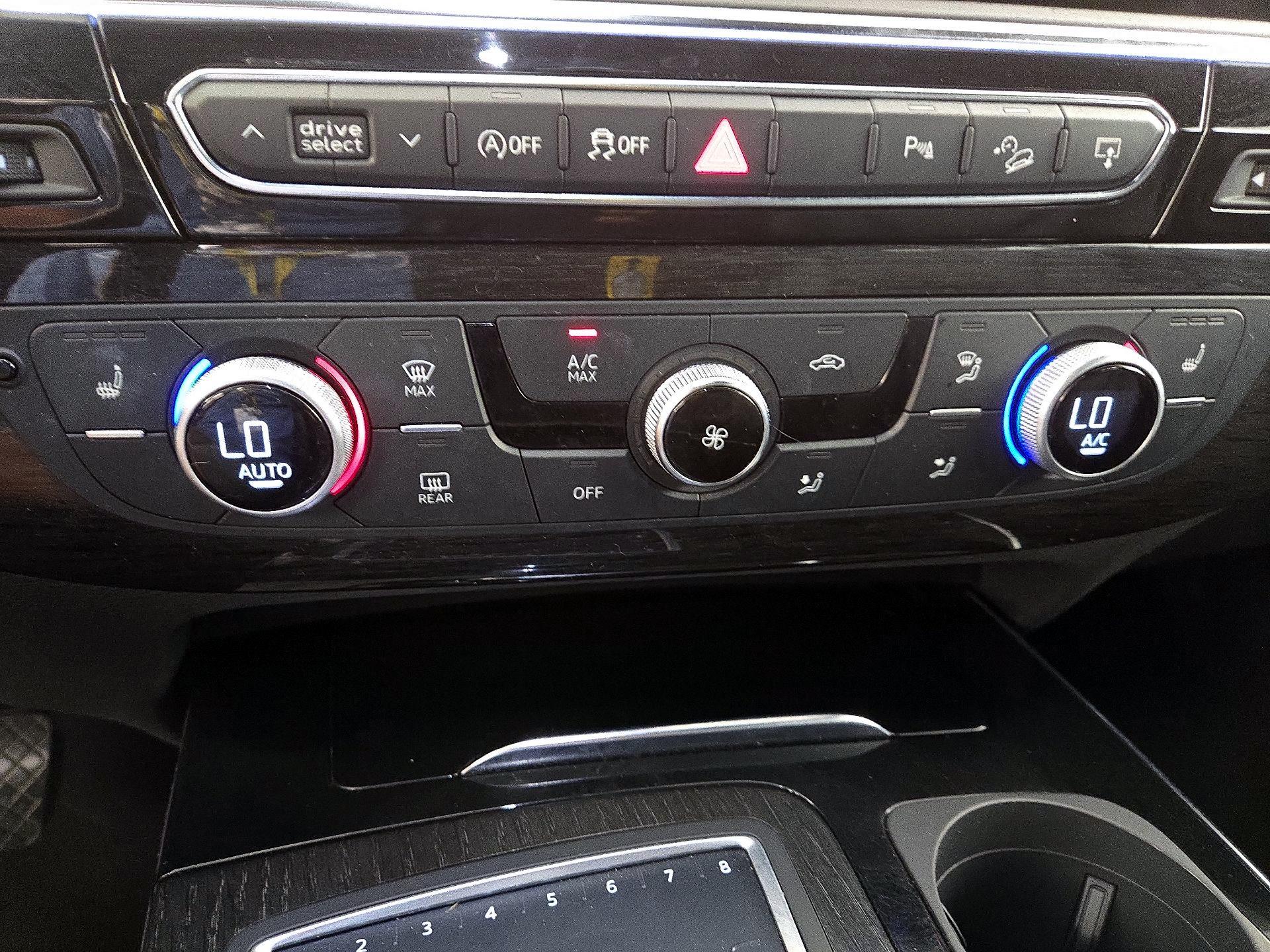 Thumbnail: 2017 Audi Q7 - 17