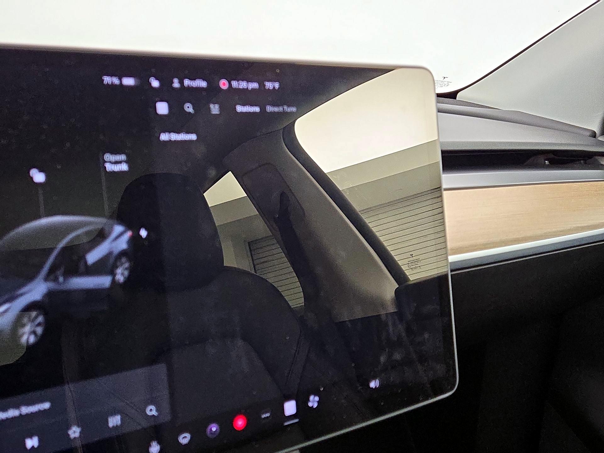 Thumbnail: 2021 Tesla Model Y - 15