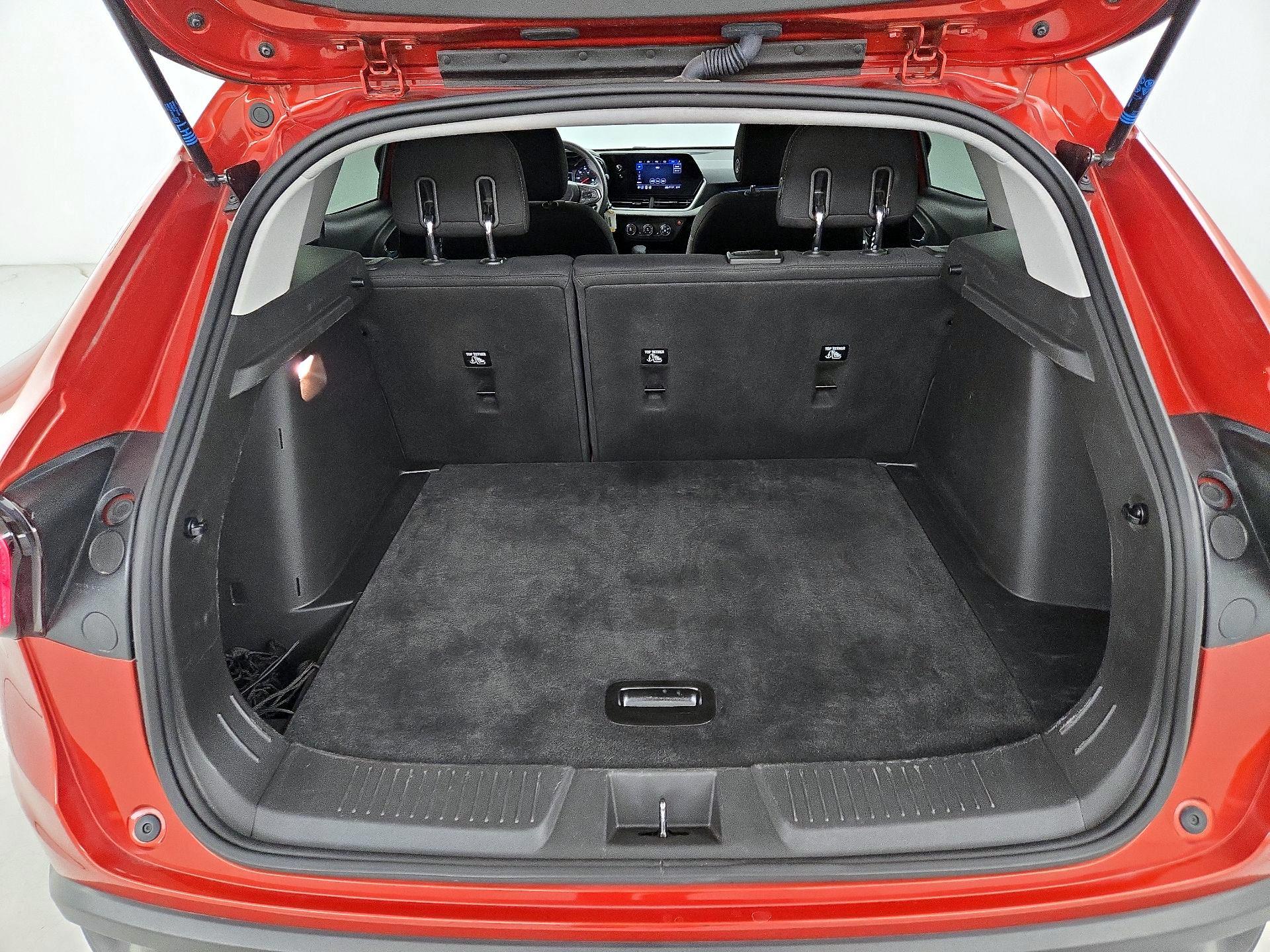 Thumbnail: 2024 Chevrolet Trax - 19