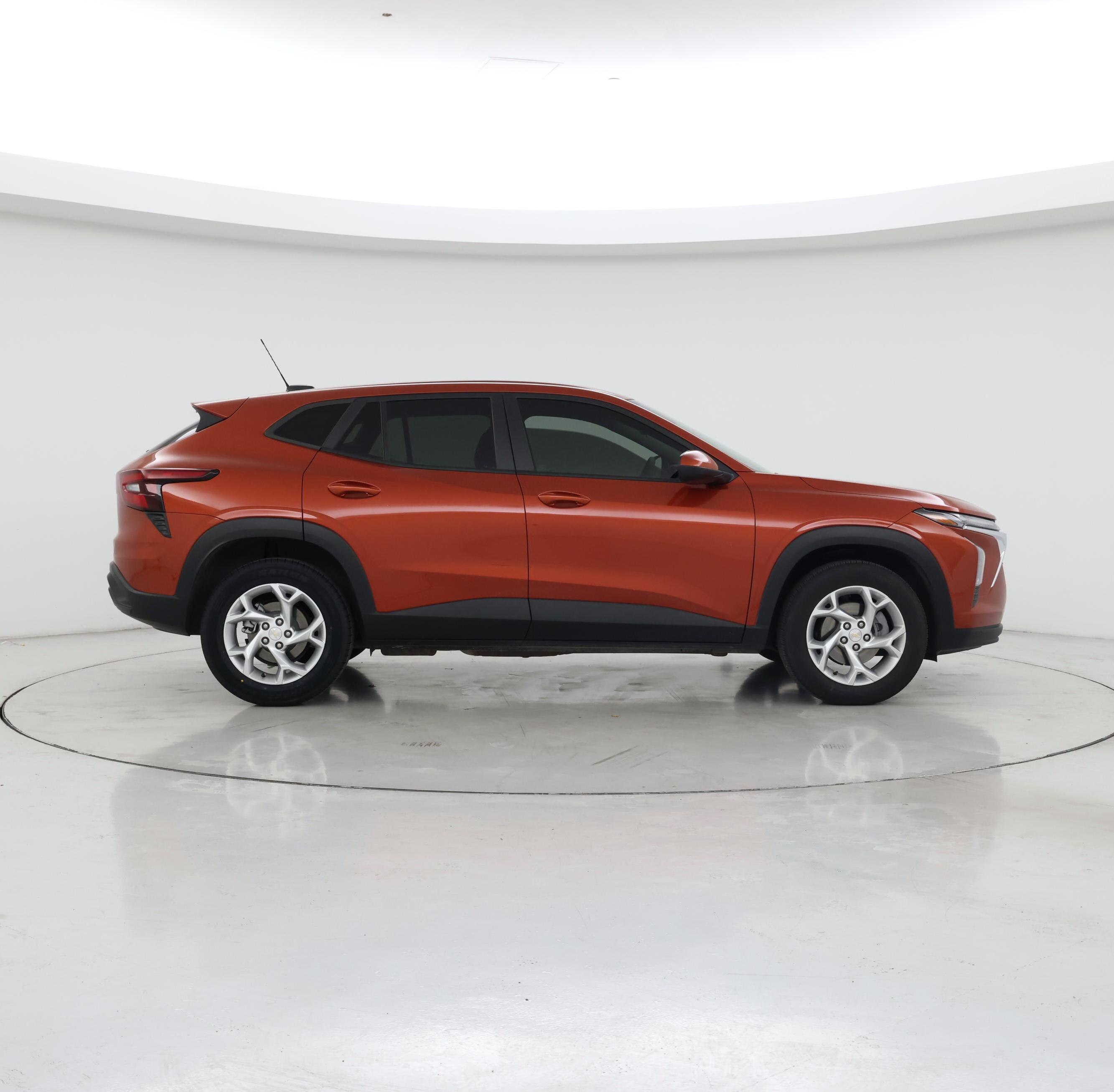 Thumbnail: 2024 Chevrolet Trax - 7