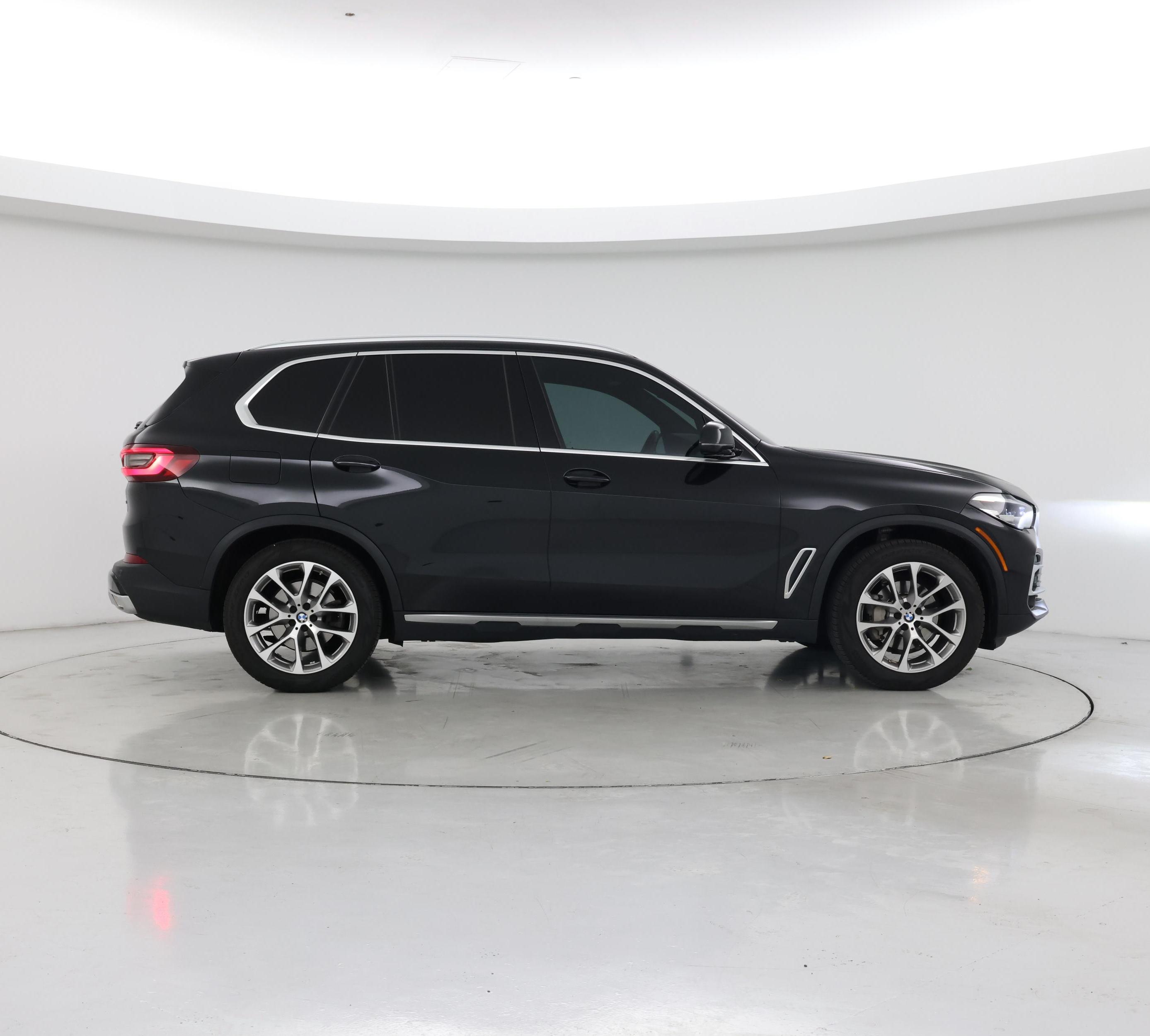 Thumbnail: 2023 BMW X5 - 7