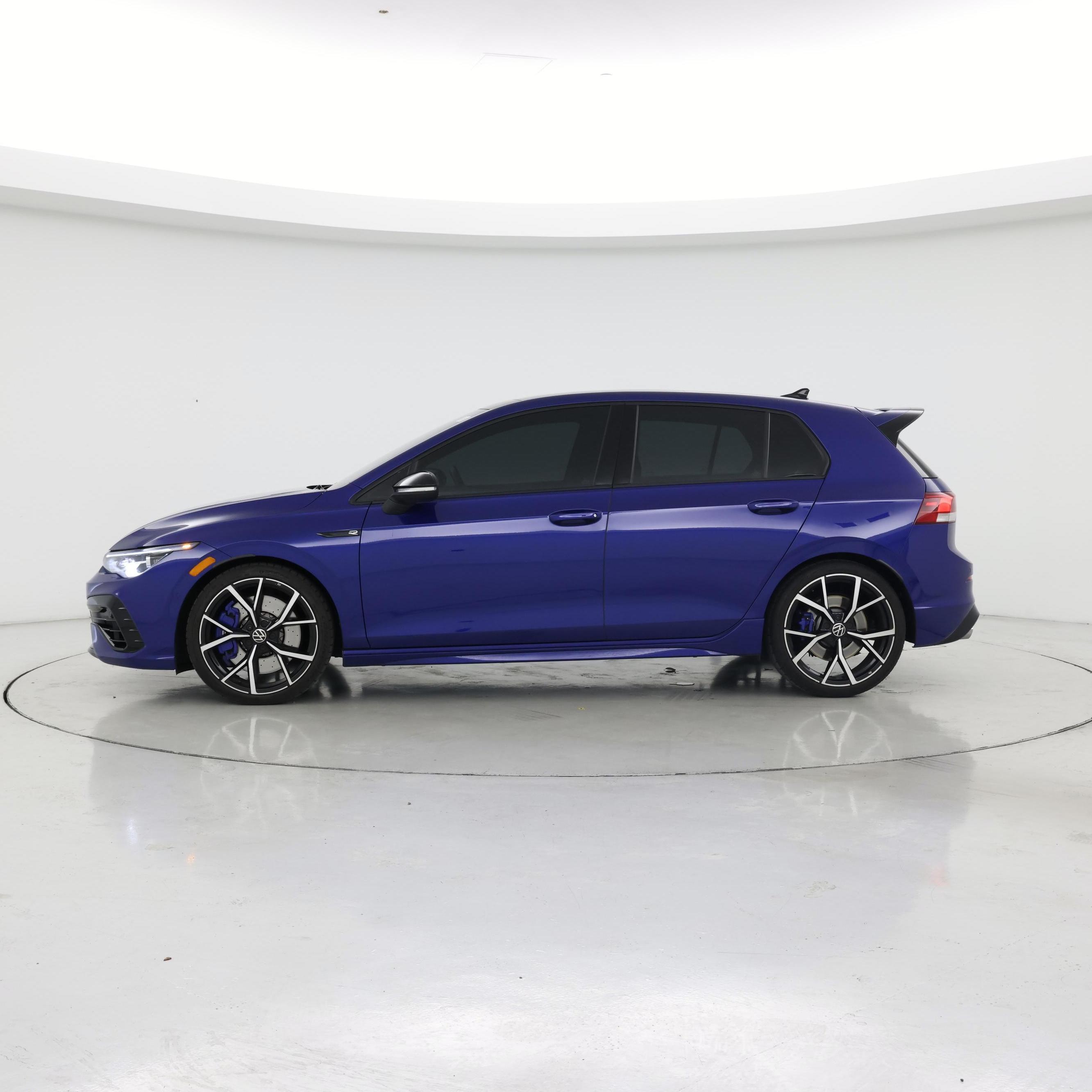 Thumbnail: 2022 Volkswagen Golf - 3