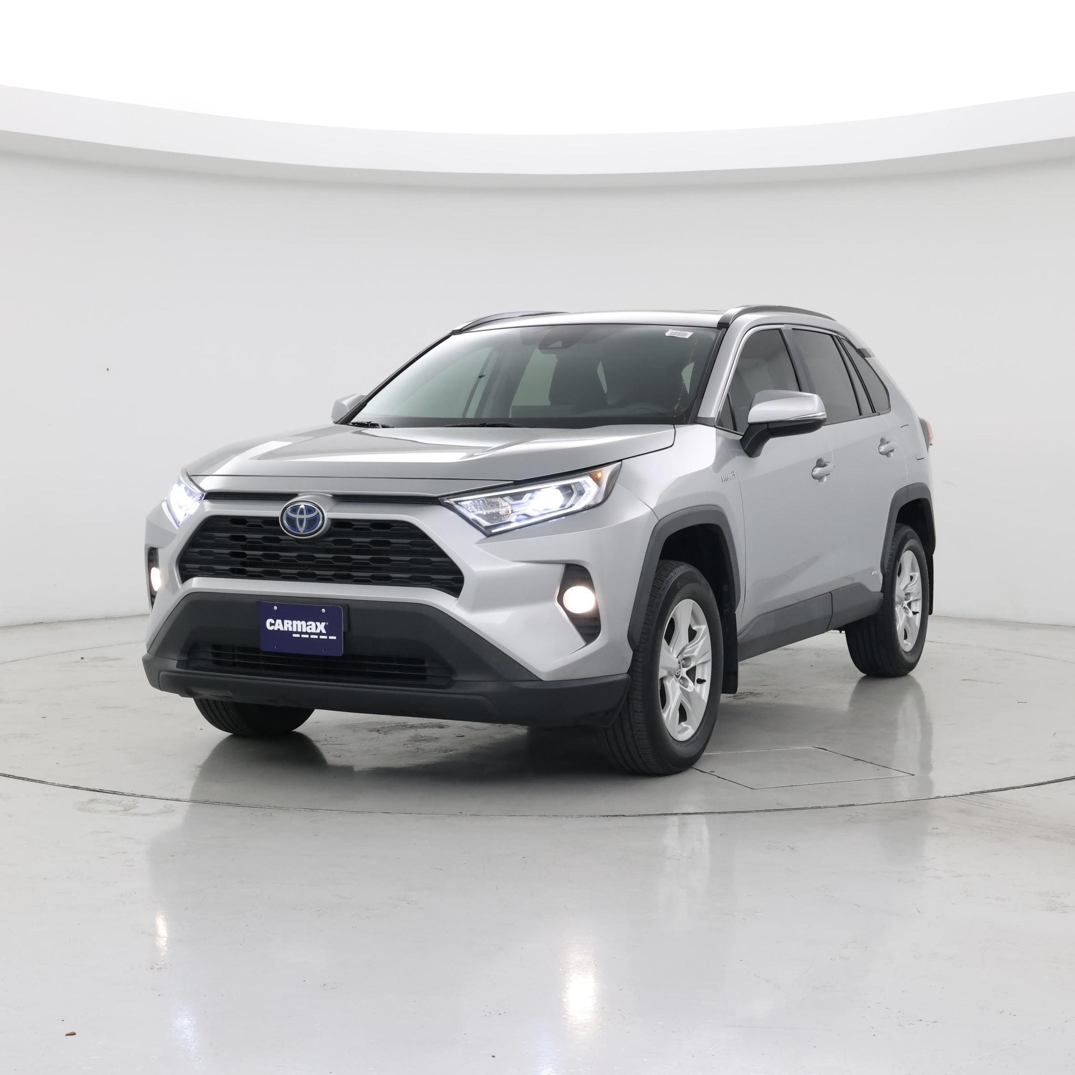 Thumbnail: 2021 Toyota RAV4 - 4