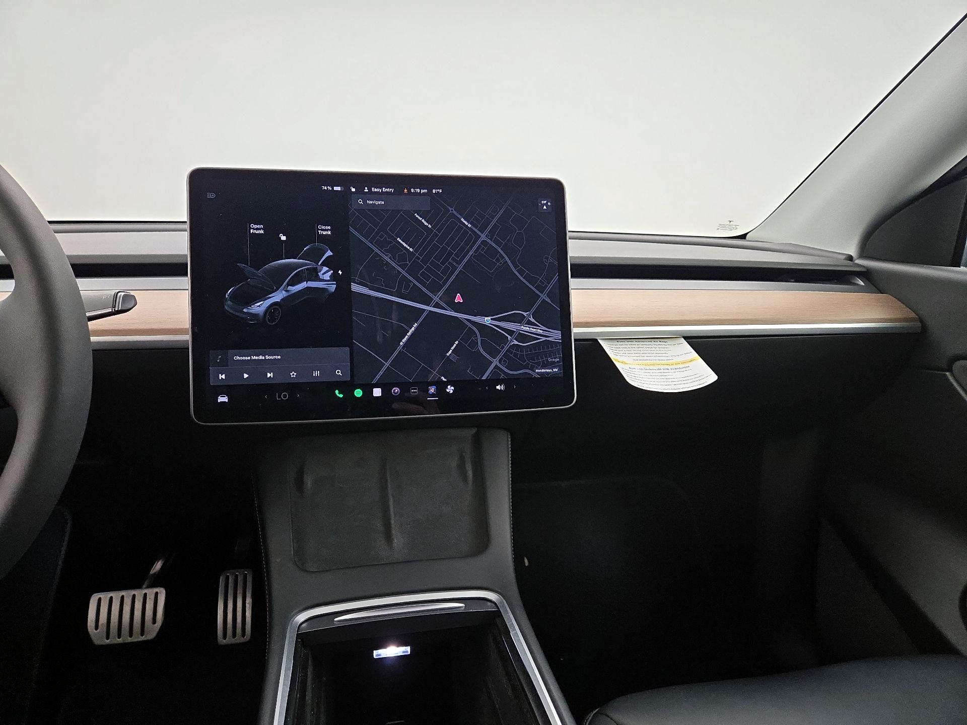 Thumbnail: 2022 Tesla Model Y - 9