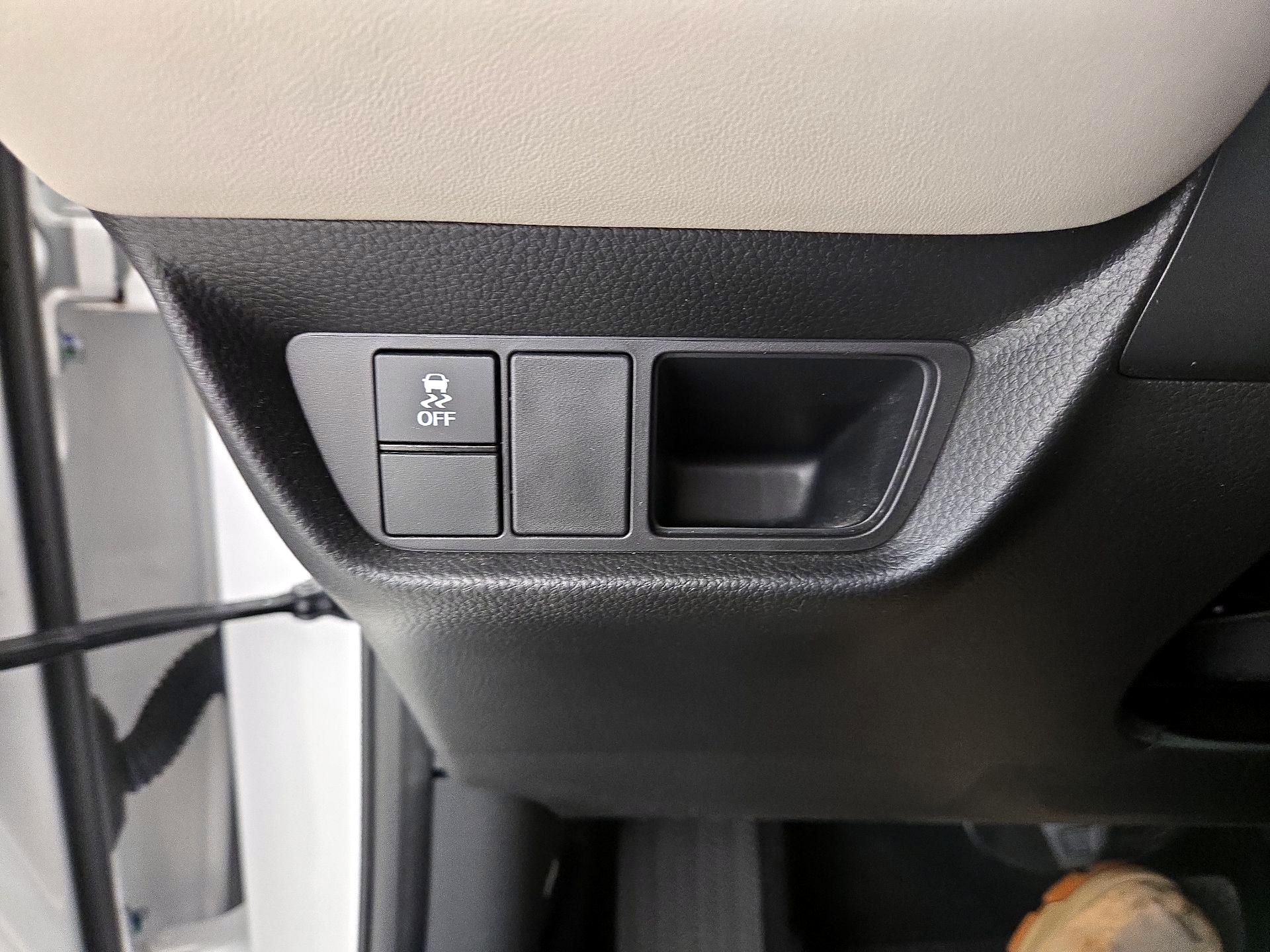 Thumbnail: 2025 Honda HR-V - 13