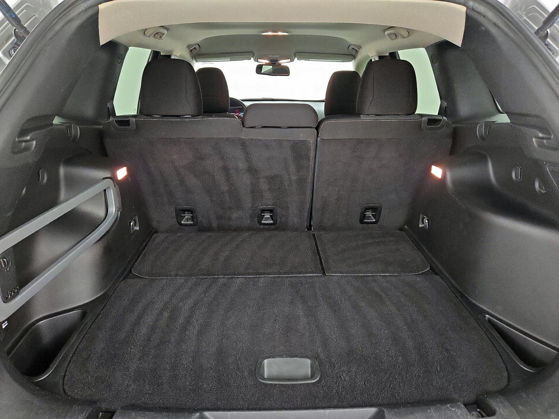 Thumbnail: 2015 Jeep Cherokee - 20