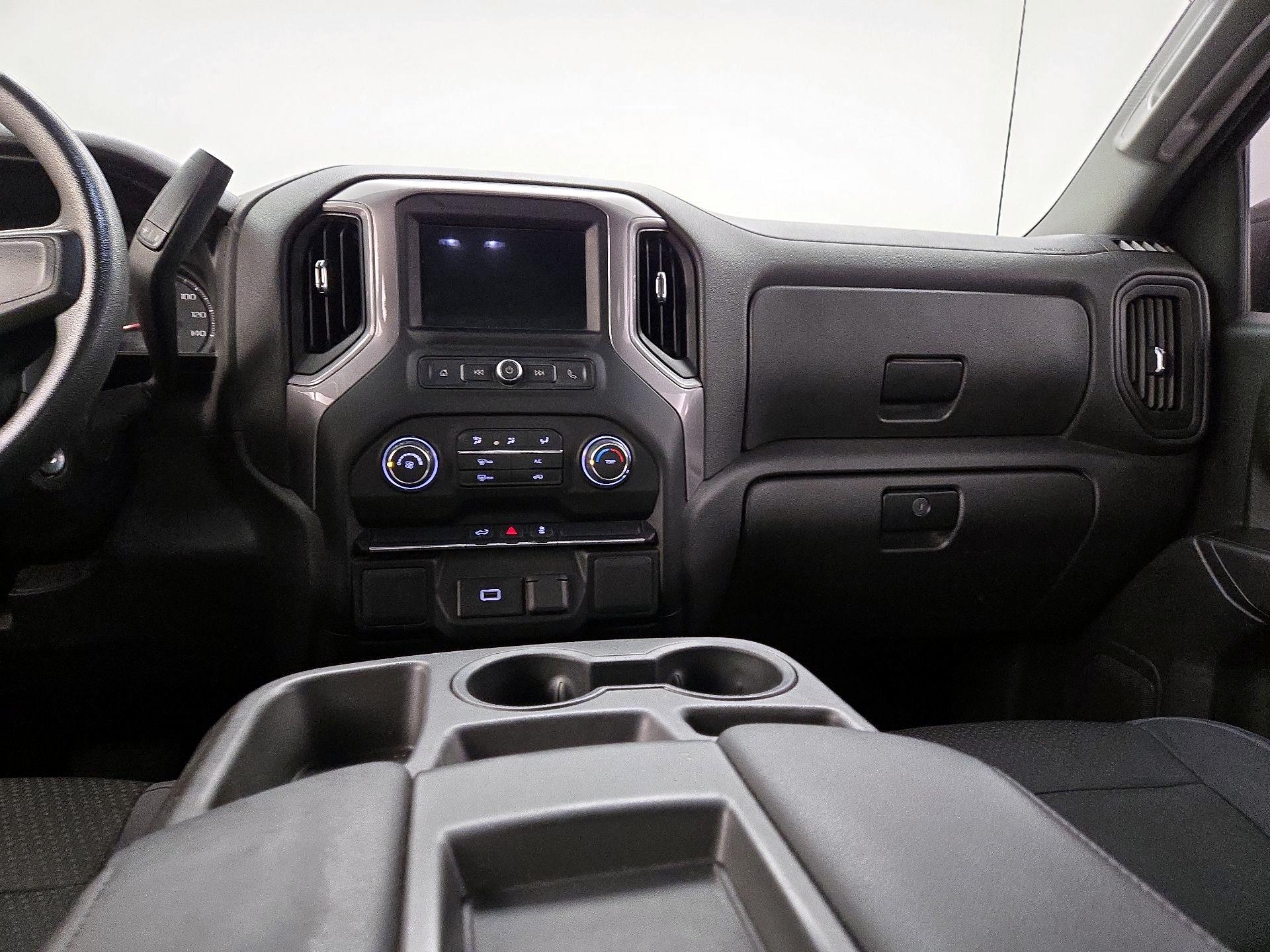 Thumbnail: 2019 Chevrolet Silverado 1500 - 9