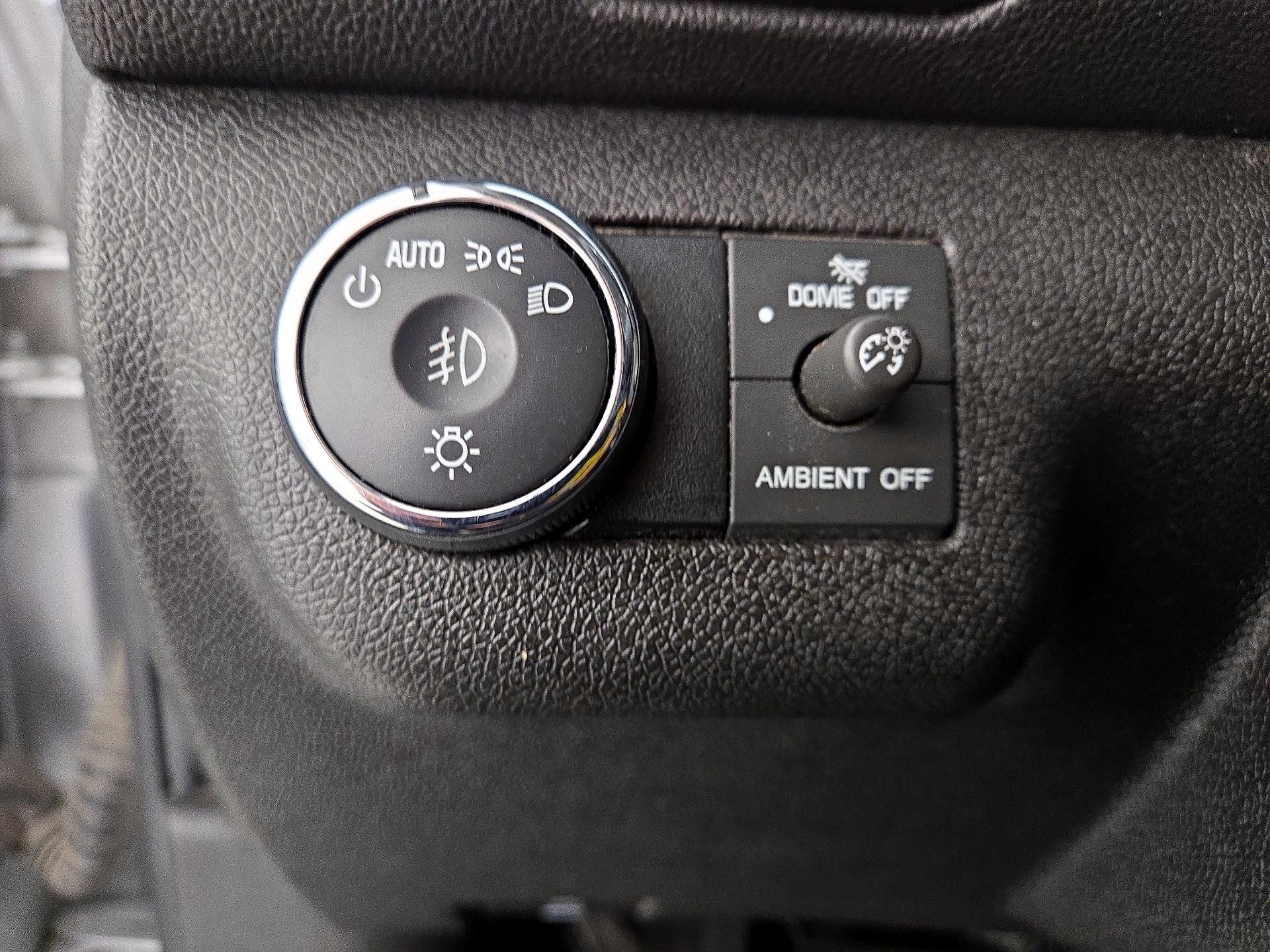 Thumbnail: 2014 Chevrolet Traverse - 13