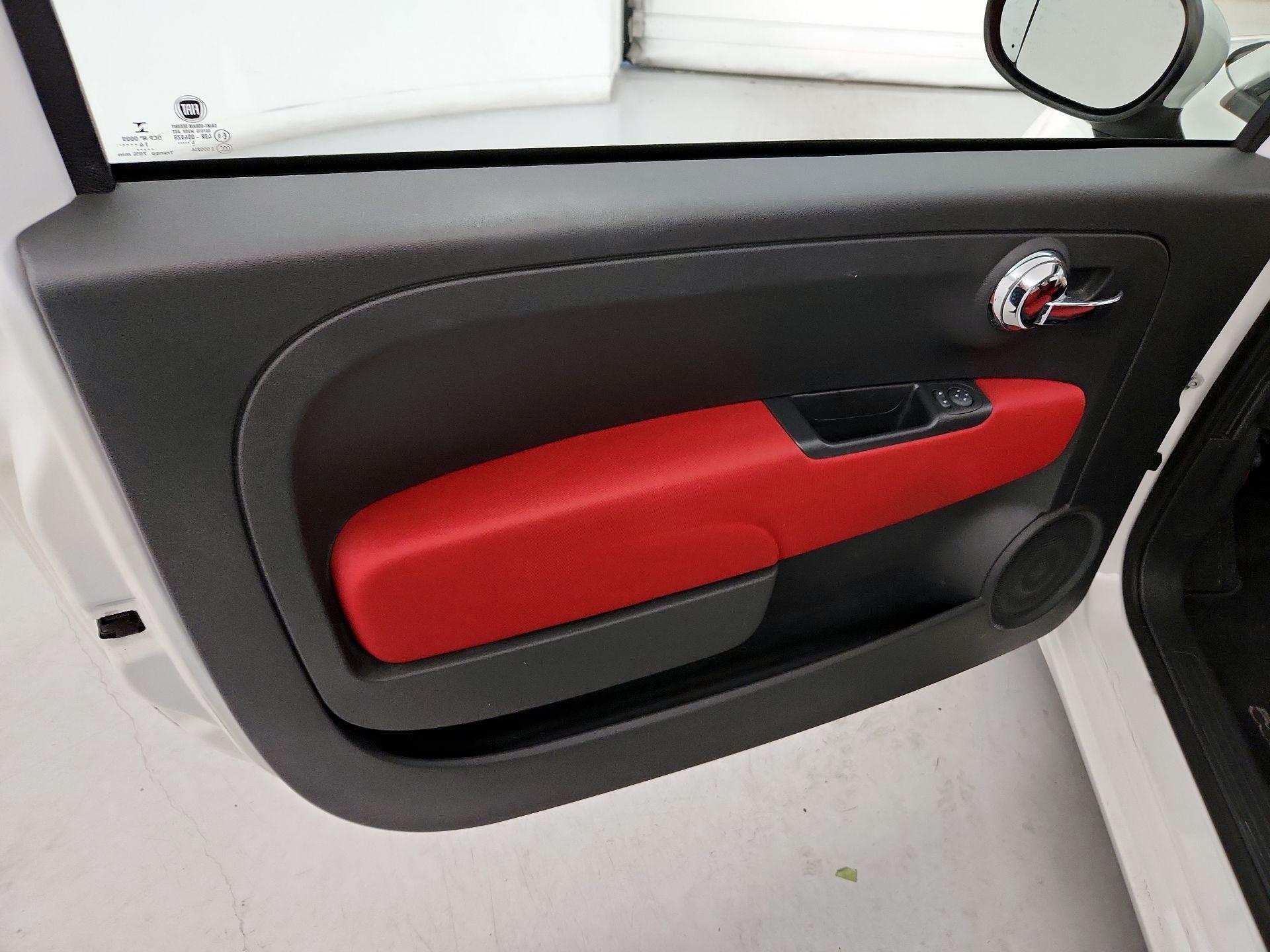 Thumbnail: 2015 Fiat 500 - 12