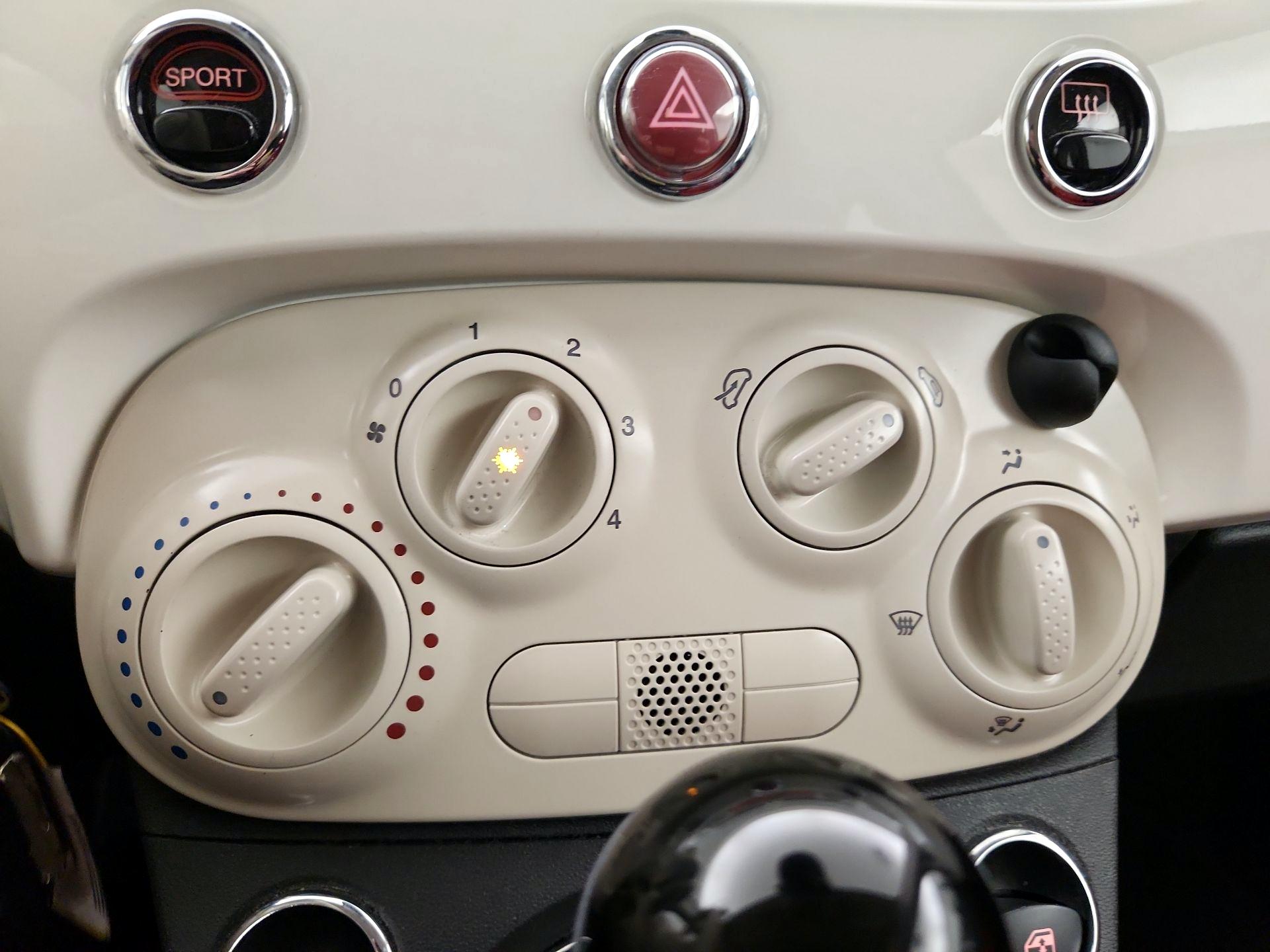 Thumbnail: 2015 Fiat 500 - 14