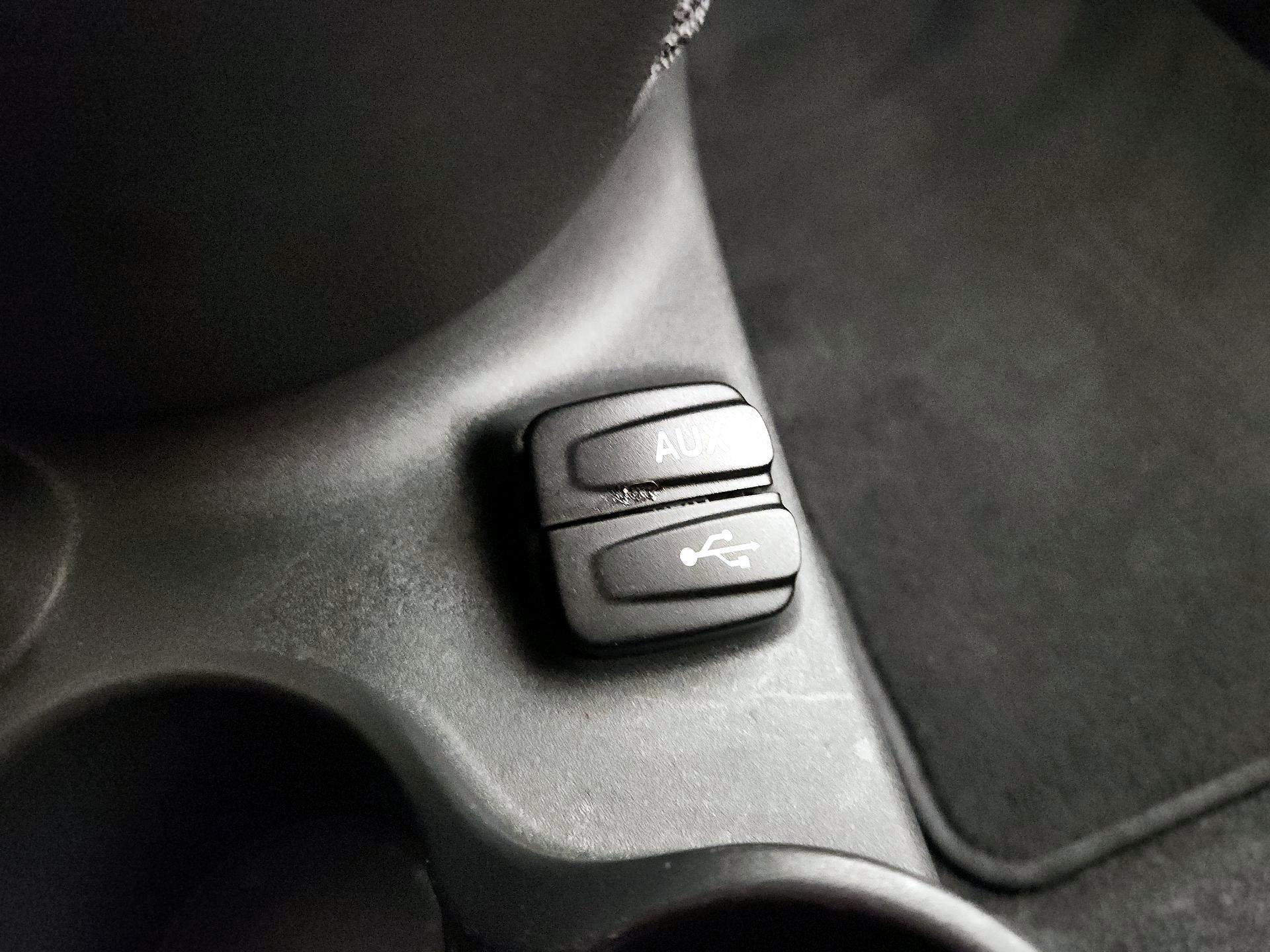 Thumbnail: 2015 Fiat 500 - 16