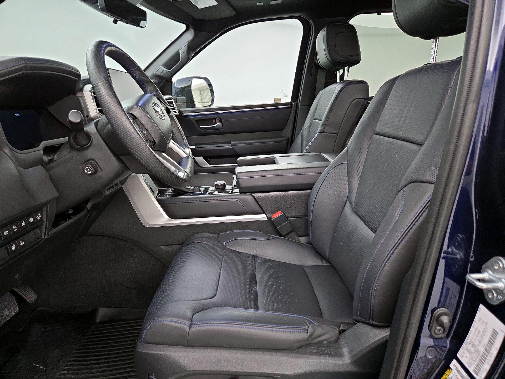 Thumbnail: 2022 Toyota Tundra - 11