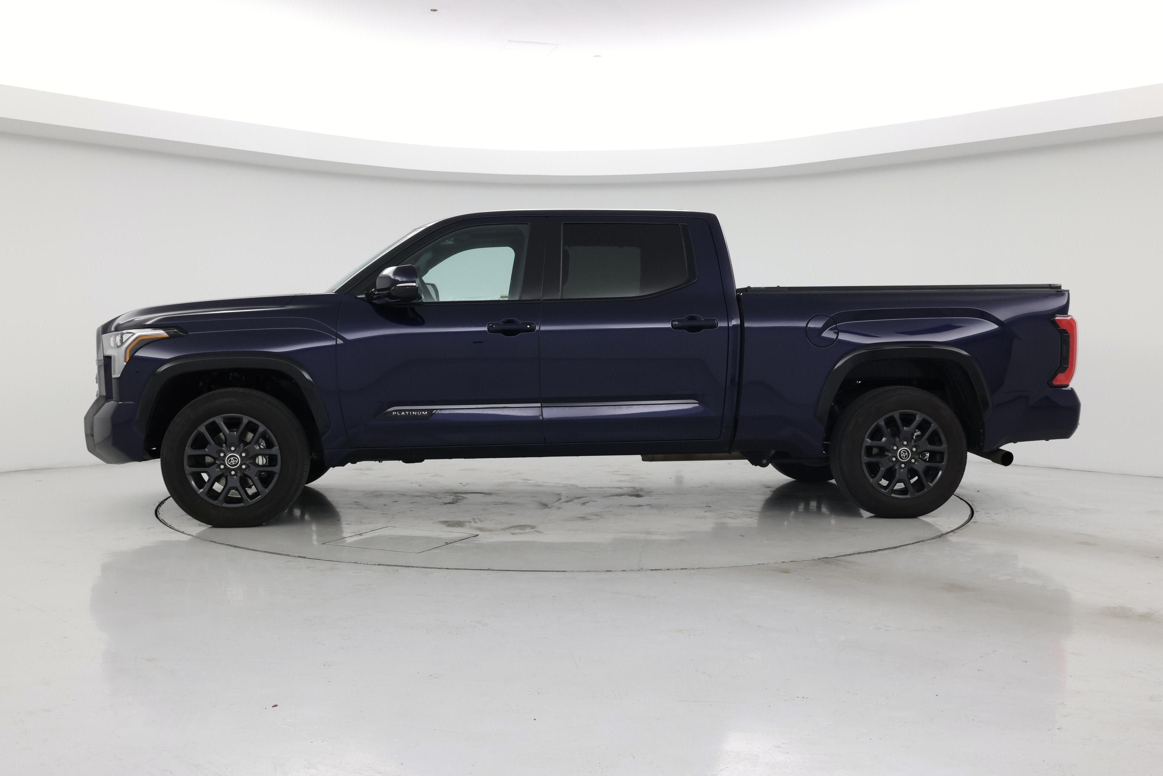 Thumbnail: 2022 Toyota Tundra - 3