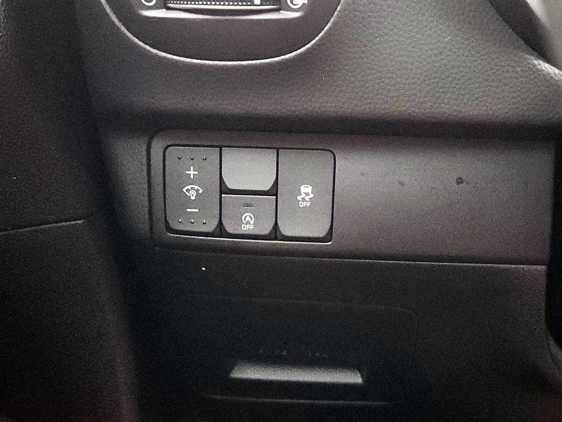 Thumbnail: 2015 Kia Soul - 13