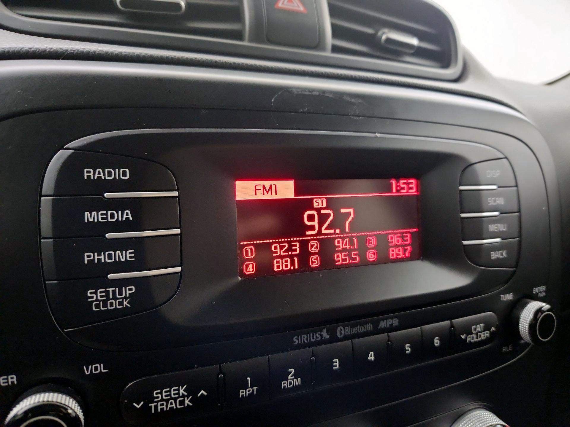 Thumbnail: 2015 Kia Soul - 15