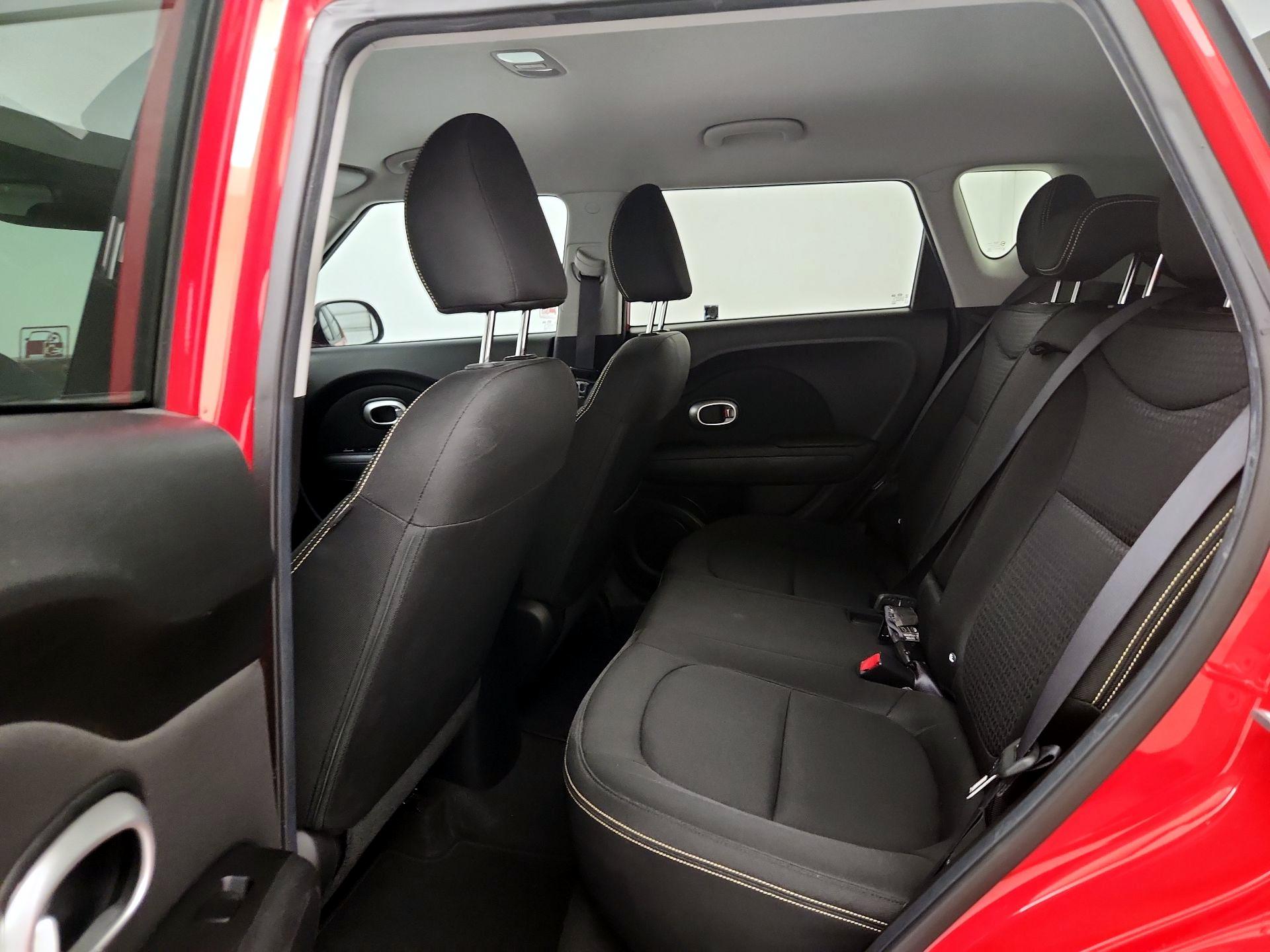 Thumbnail: 2015 Kia Soul - 19