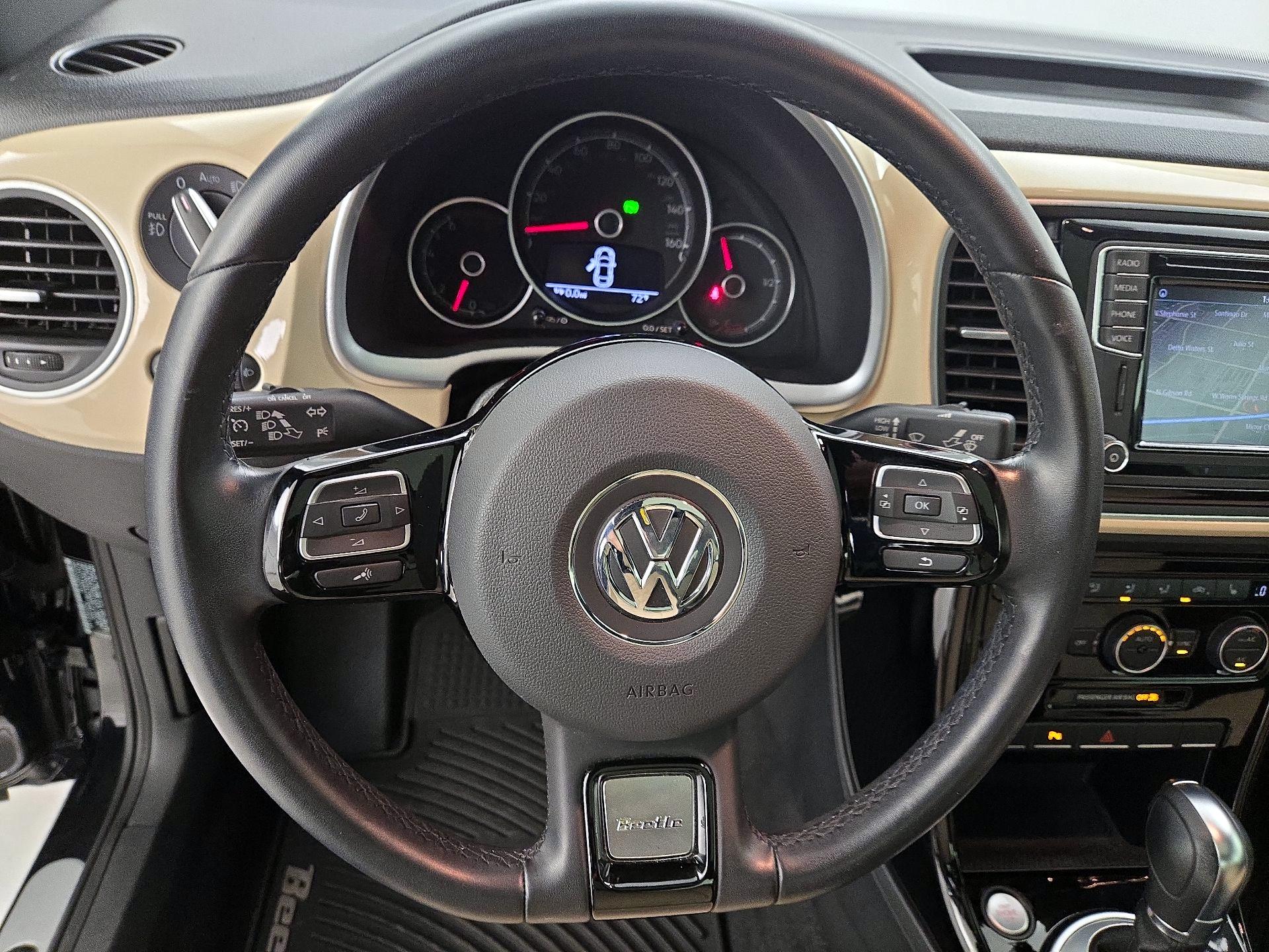 Thumbnail: 2019 Volkswagen Beetle - 10