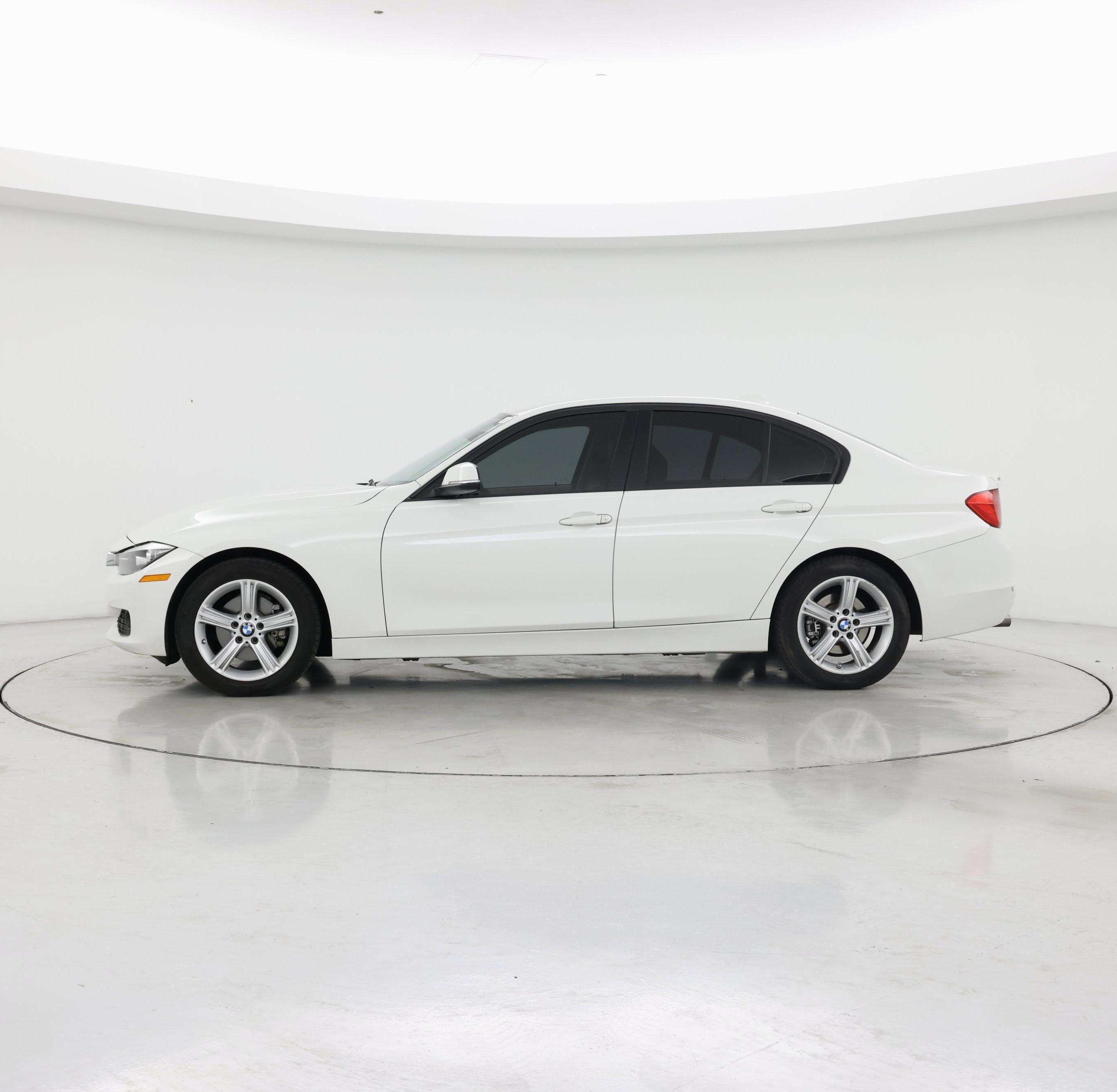 Thumbnail: 2015 BMW 3 Series - 3