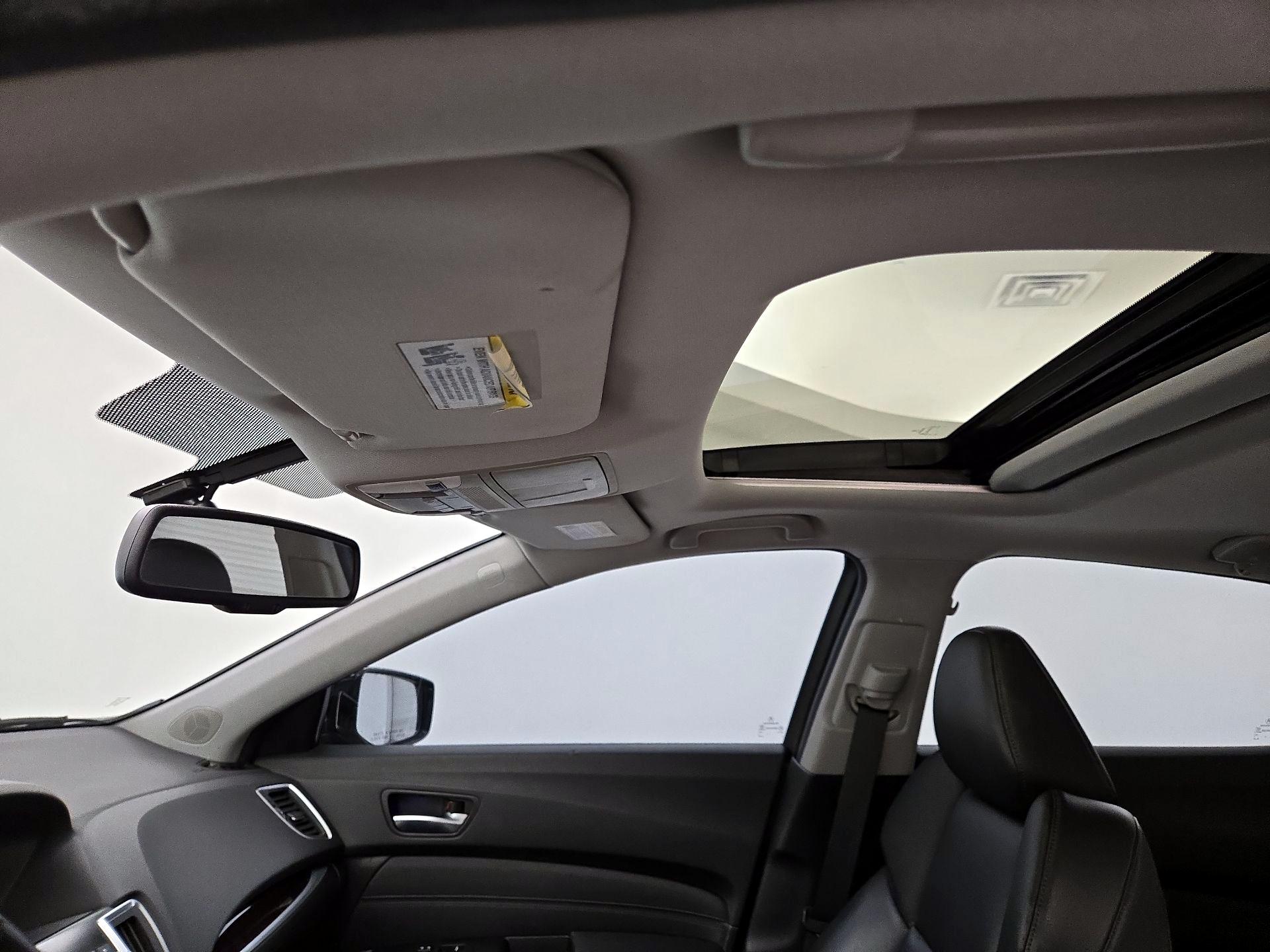 Thumbnail: 2016 Acura TLX - 19