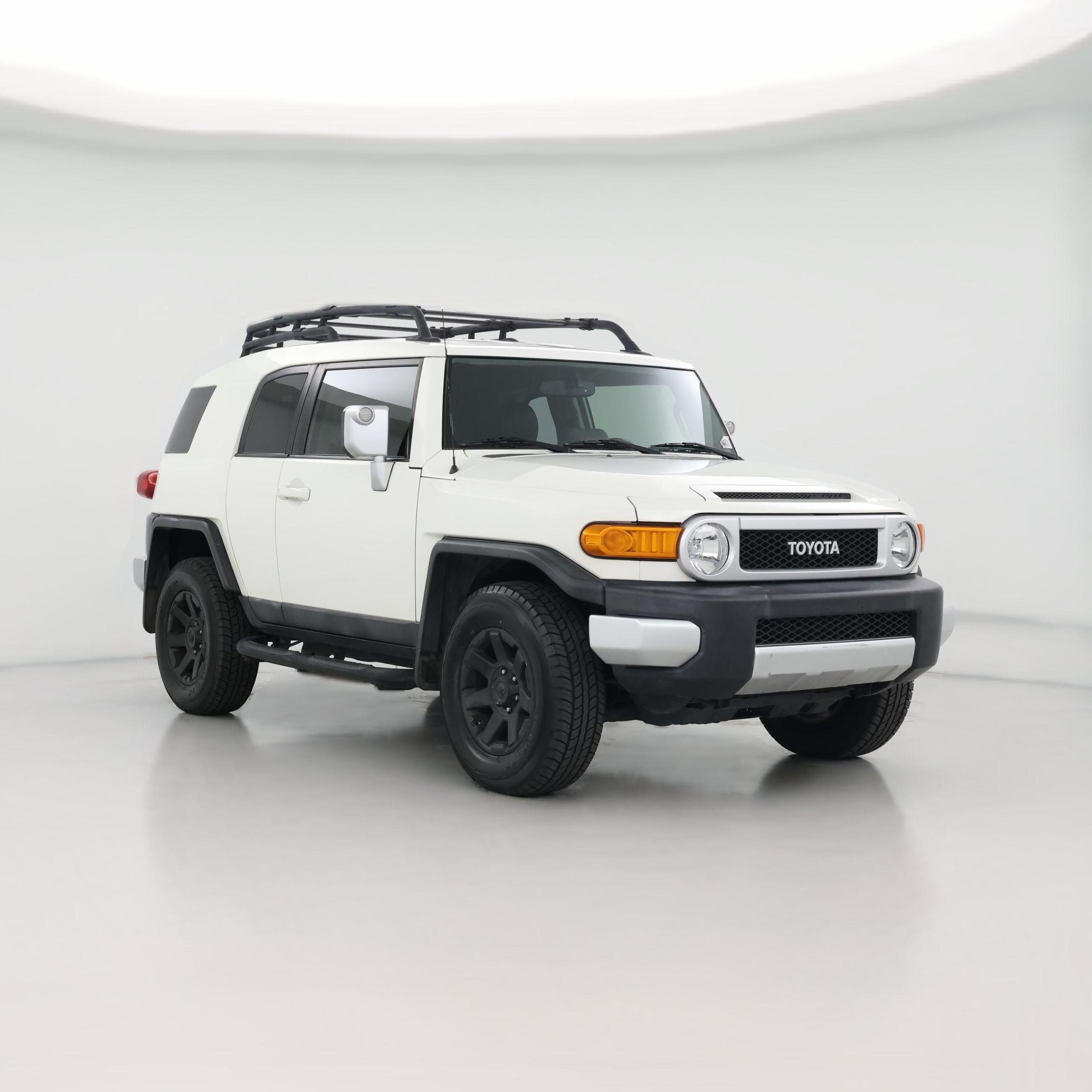 Thumbnail: 2014 Toyota FJ Cruiser - 1