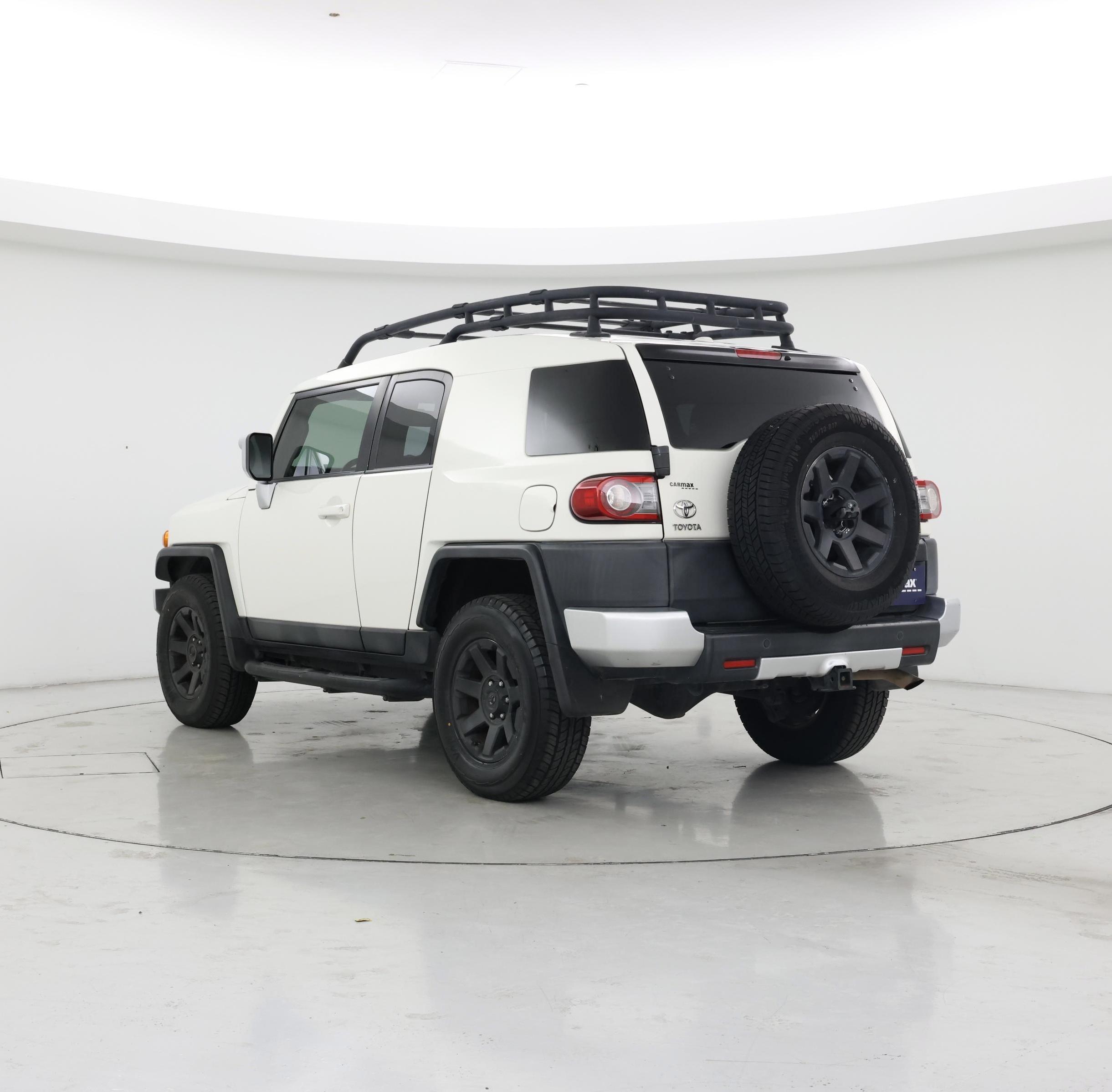 Thumbnail: 2014 Toyota FJ Cruiser - 2