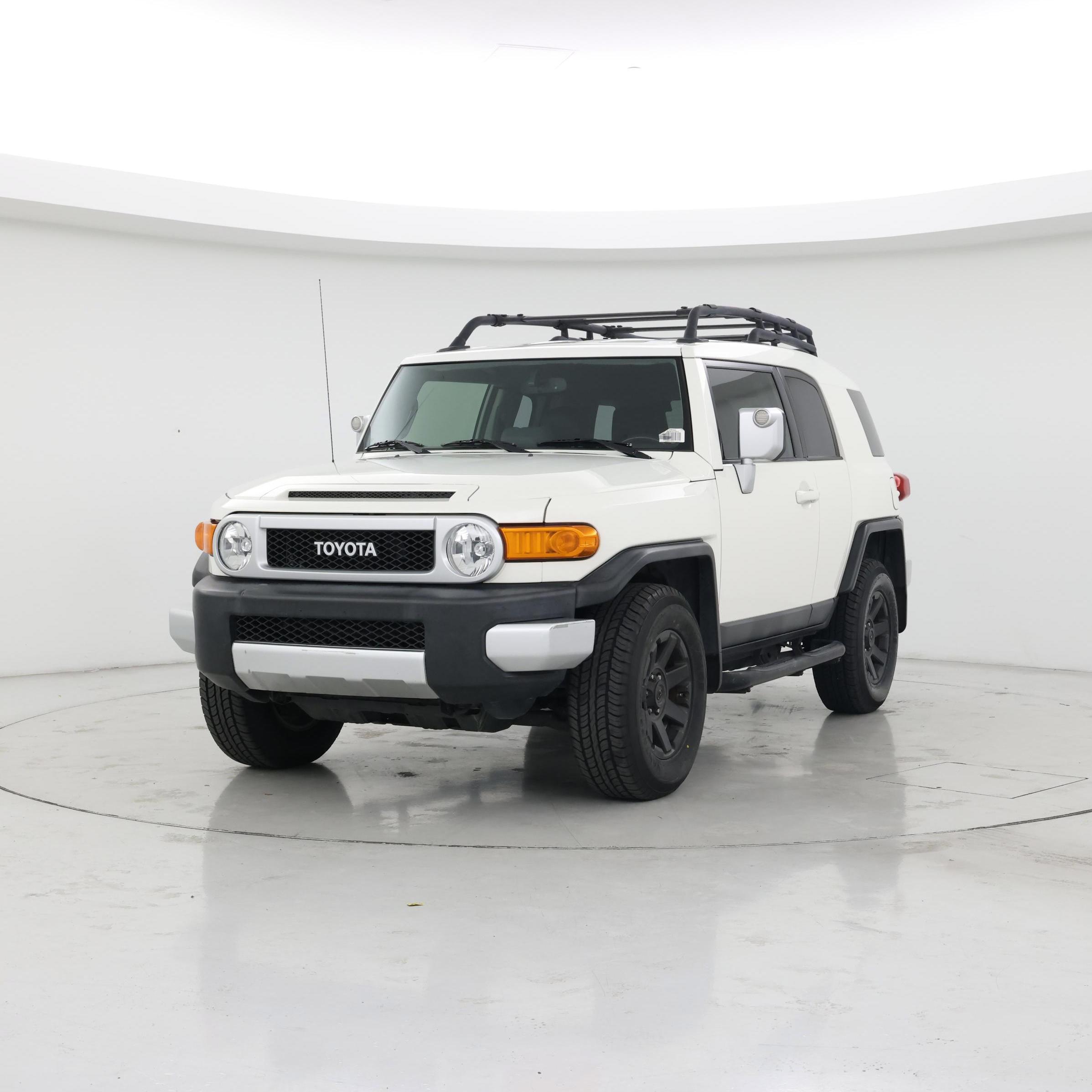 Thumbnail: 2014 Toyota FJ Cruiser - 4