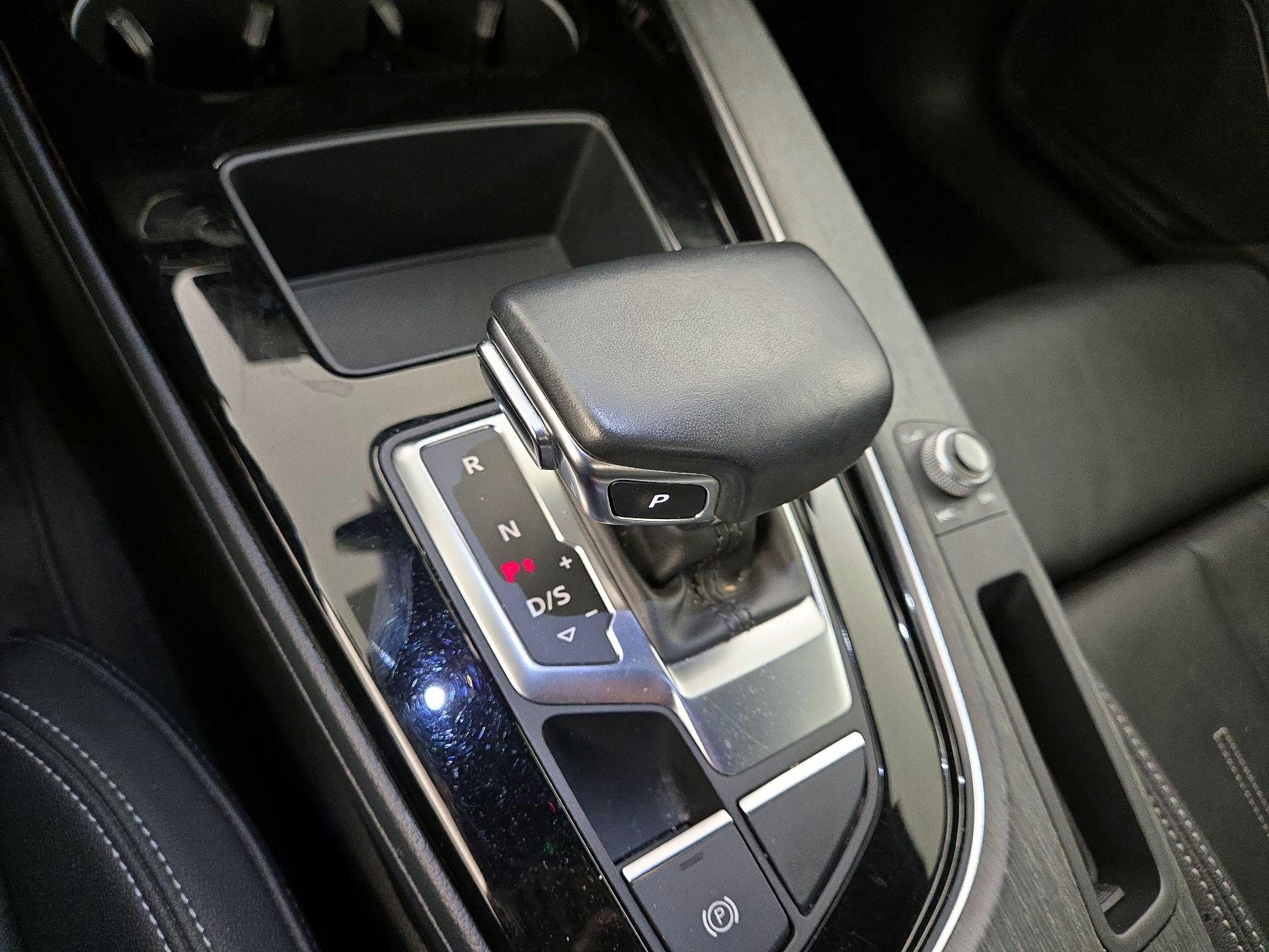 Thumbnail: 2020 Audi A4 - 17
