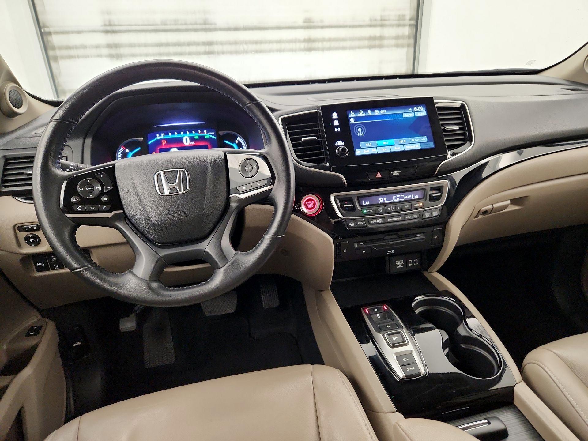 Thumbnail: 2020 Honda Pilot - 9