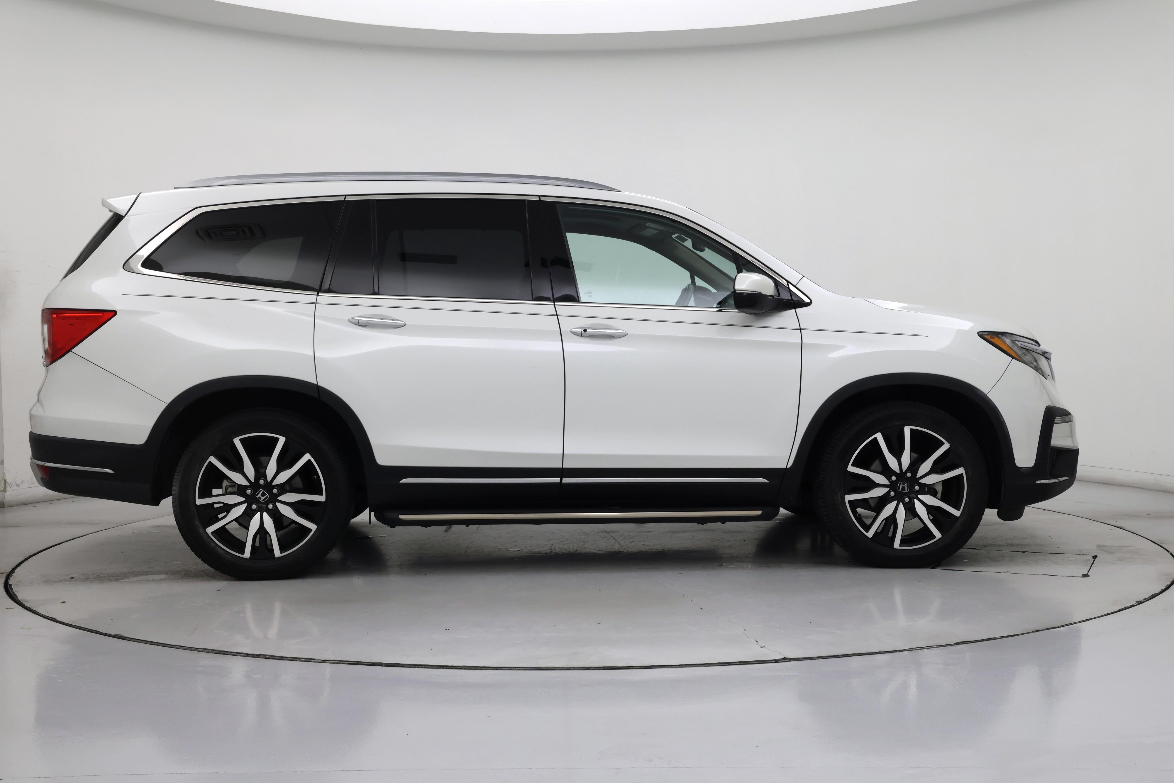 Thumbnail: 2020 Honda Pilot - 7