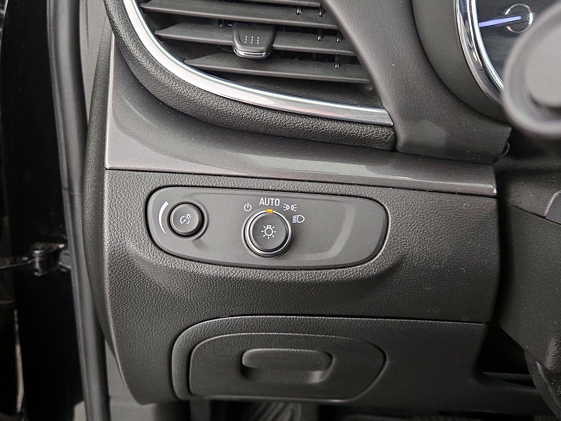 Thumbnail: 2022 Buick Encore - 13