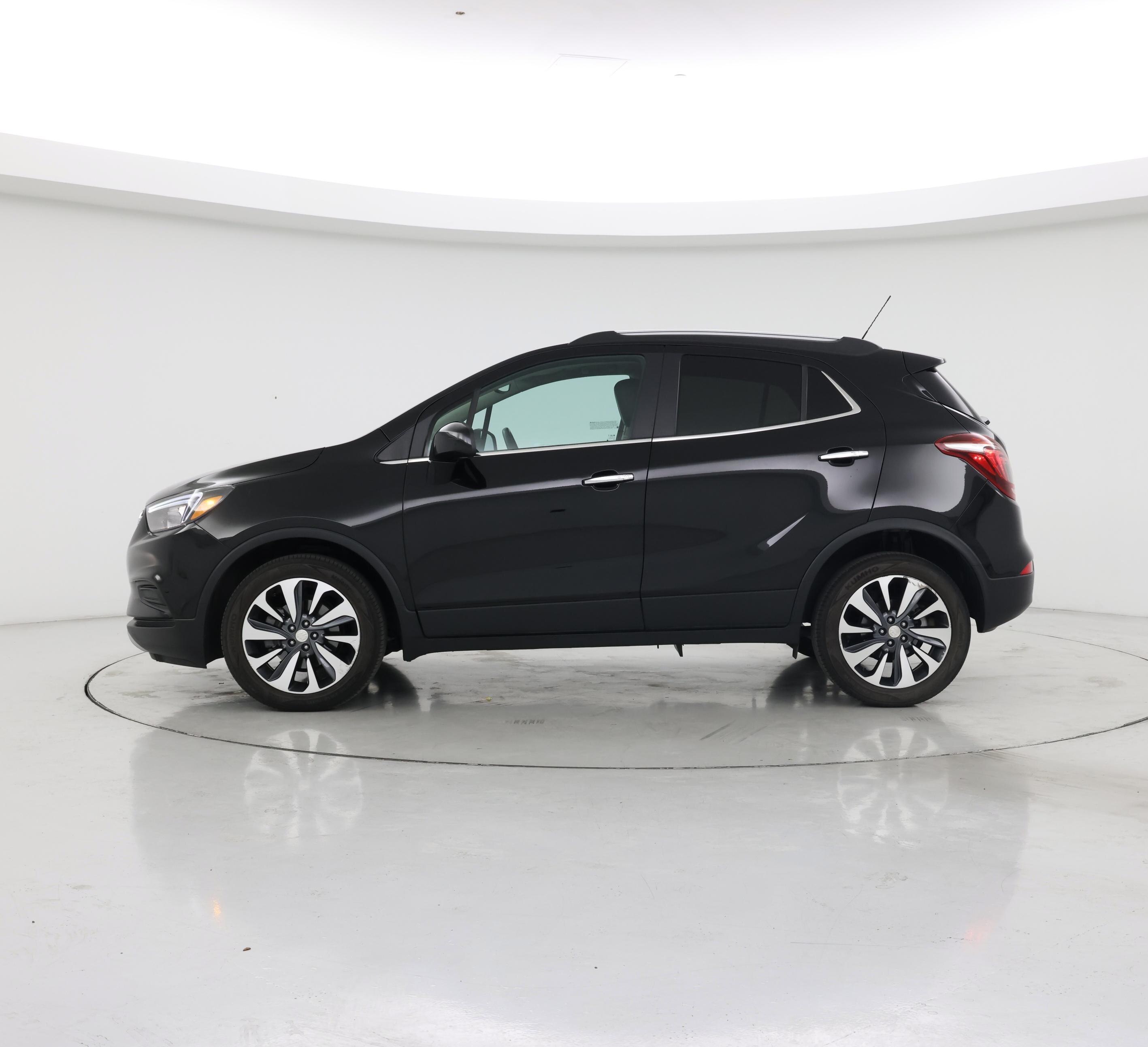 Thumbnail: 2022 Buick Encore - 3
