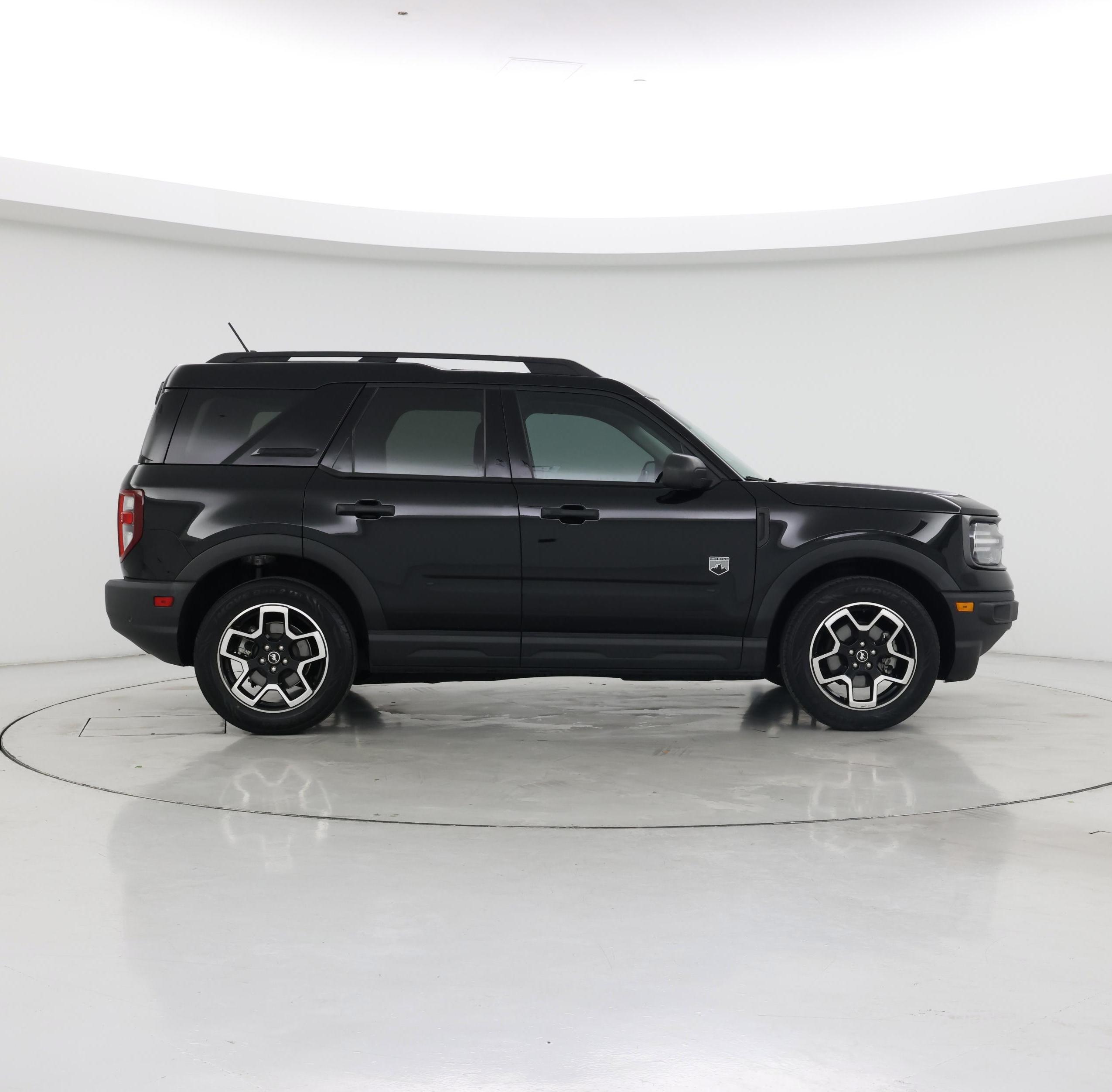 Thumbnail: 2021 Ford Bronco Sport - 7