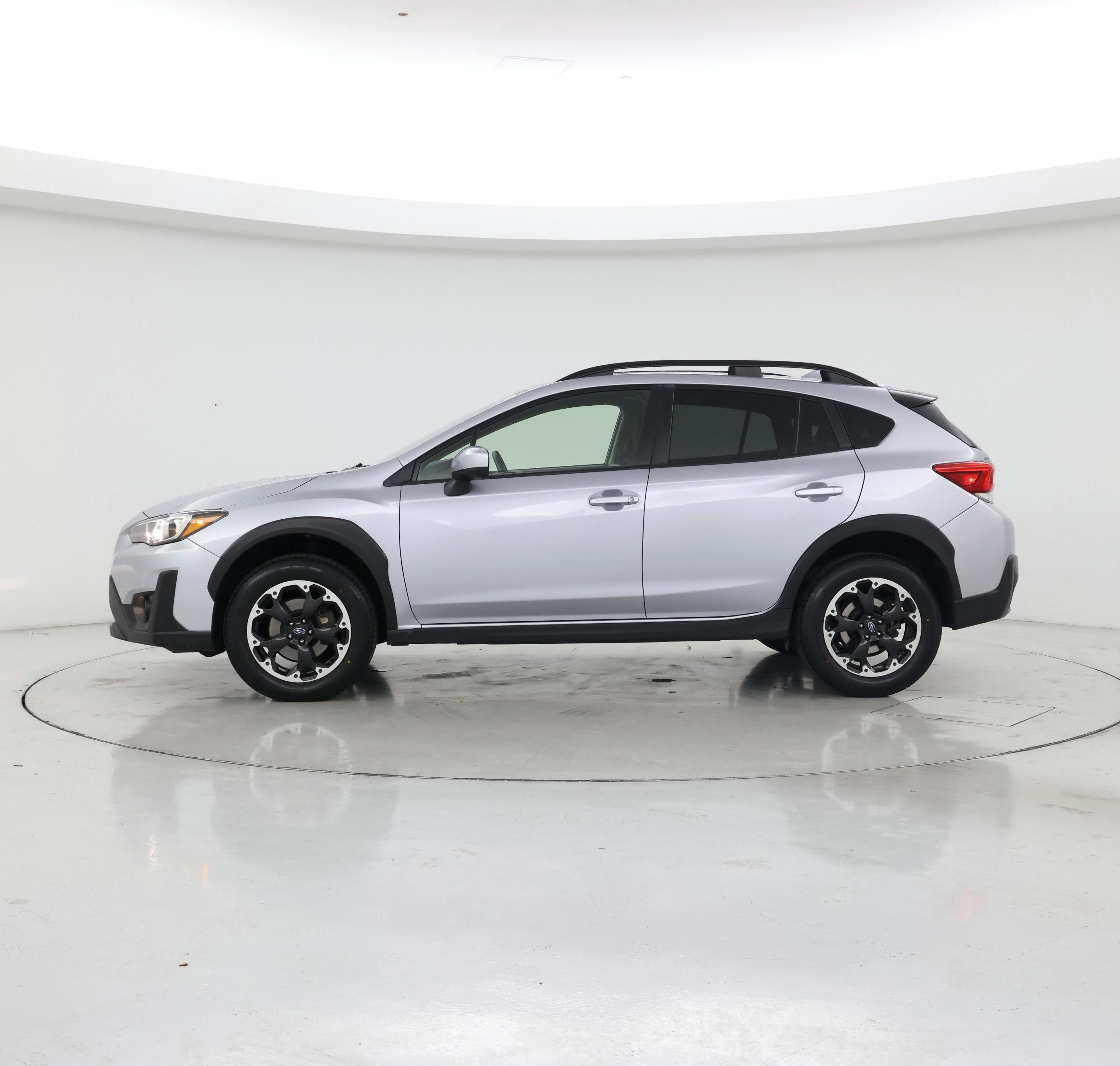 Thumbnail: 2021 Subaru Crosstrek - 3