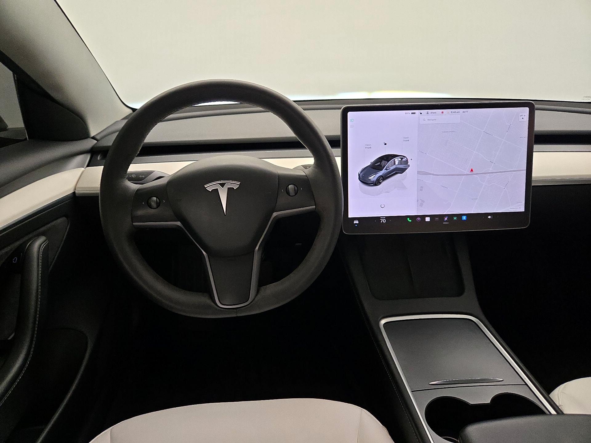 Thumbnail: 2023 Tesla Model 3 - 10