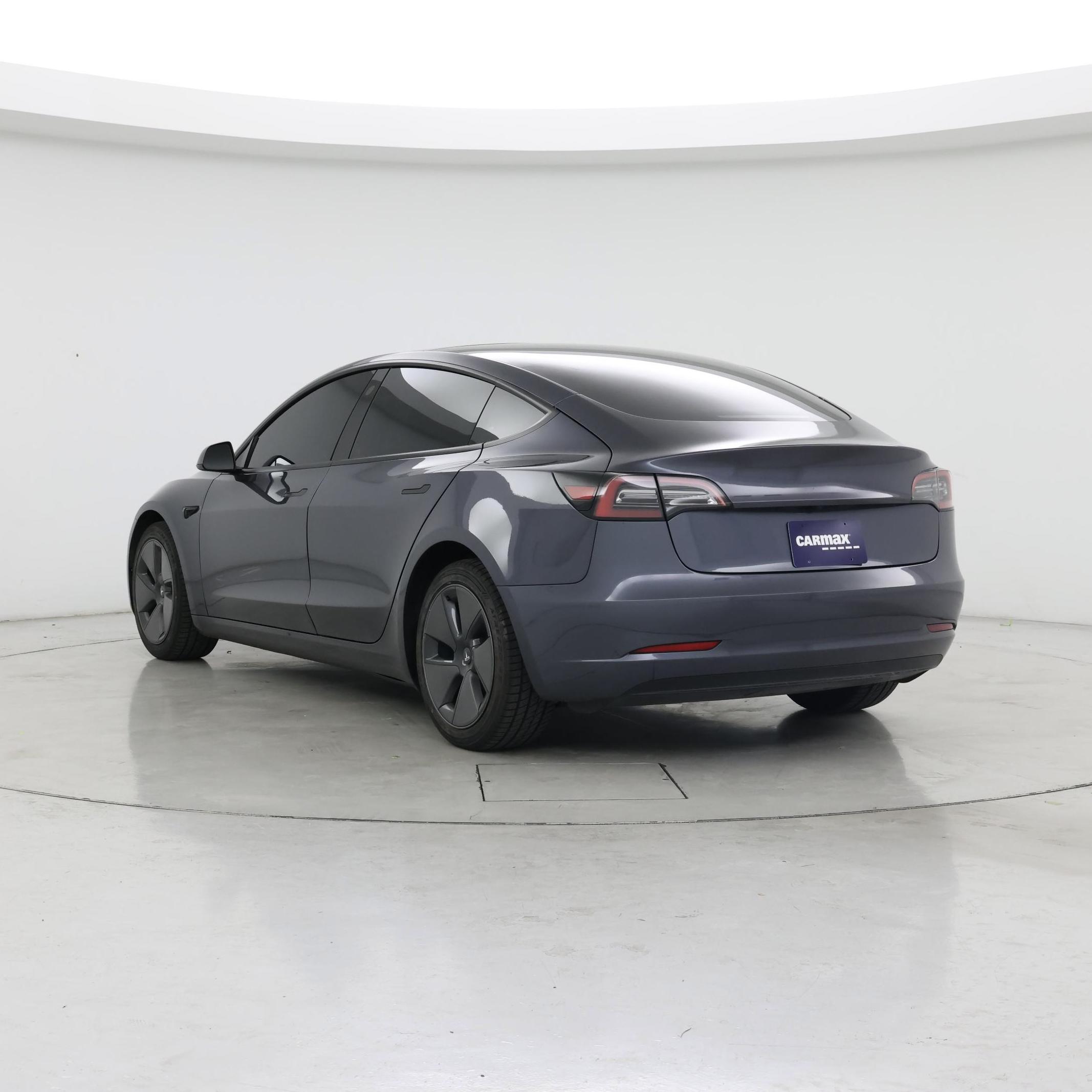 Thumbnail: 2023 Tesla Model 3 - 2